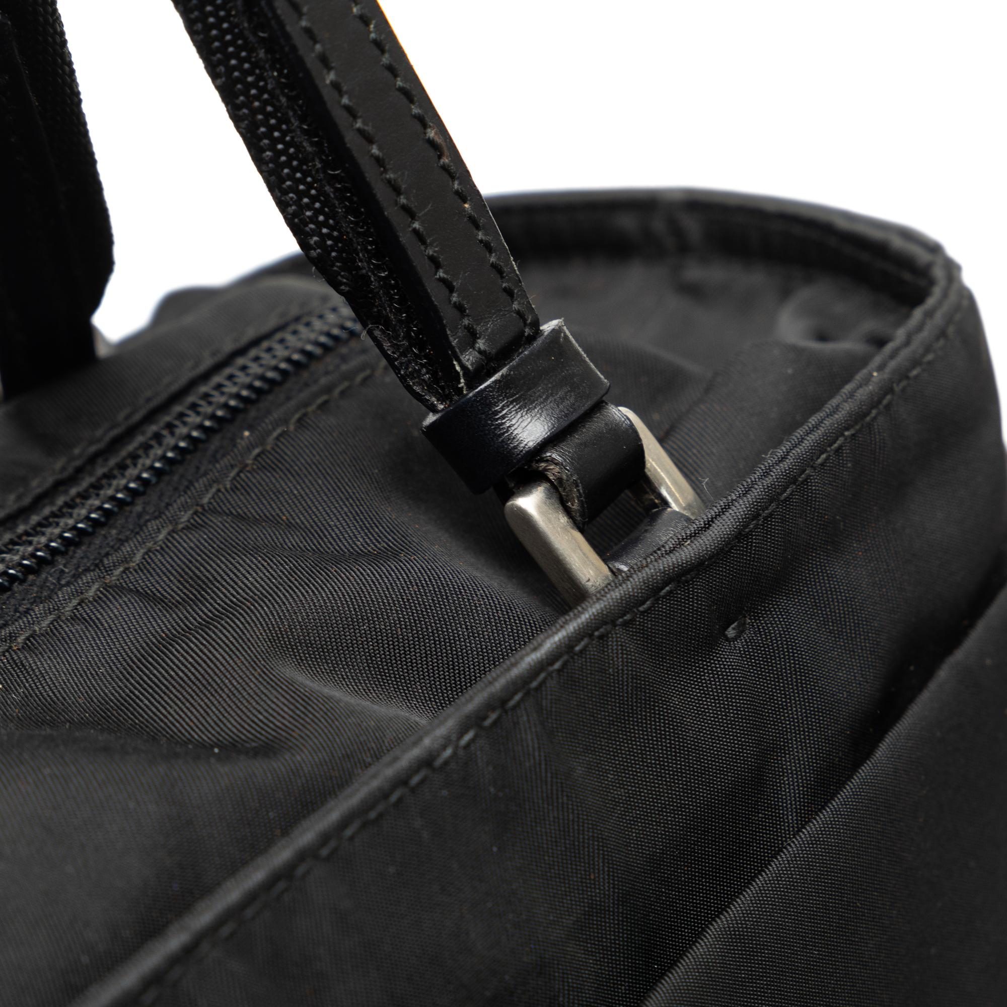Prada Tessuto Handbag (SHG-eokwGi)