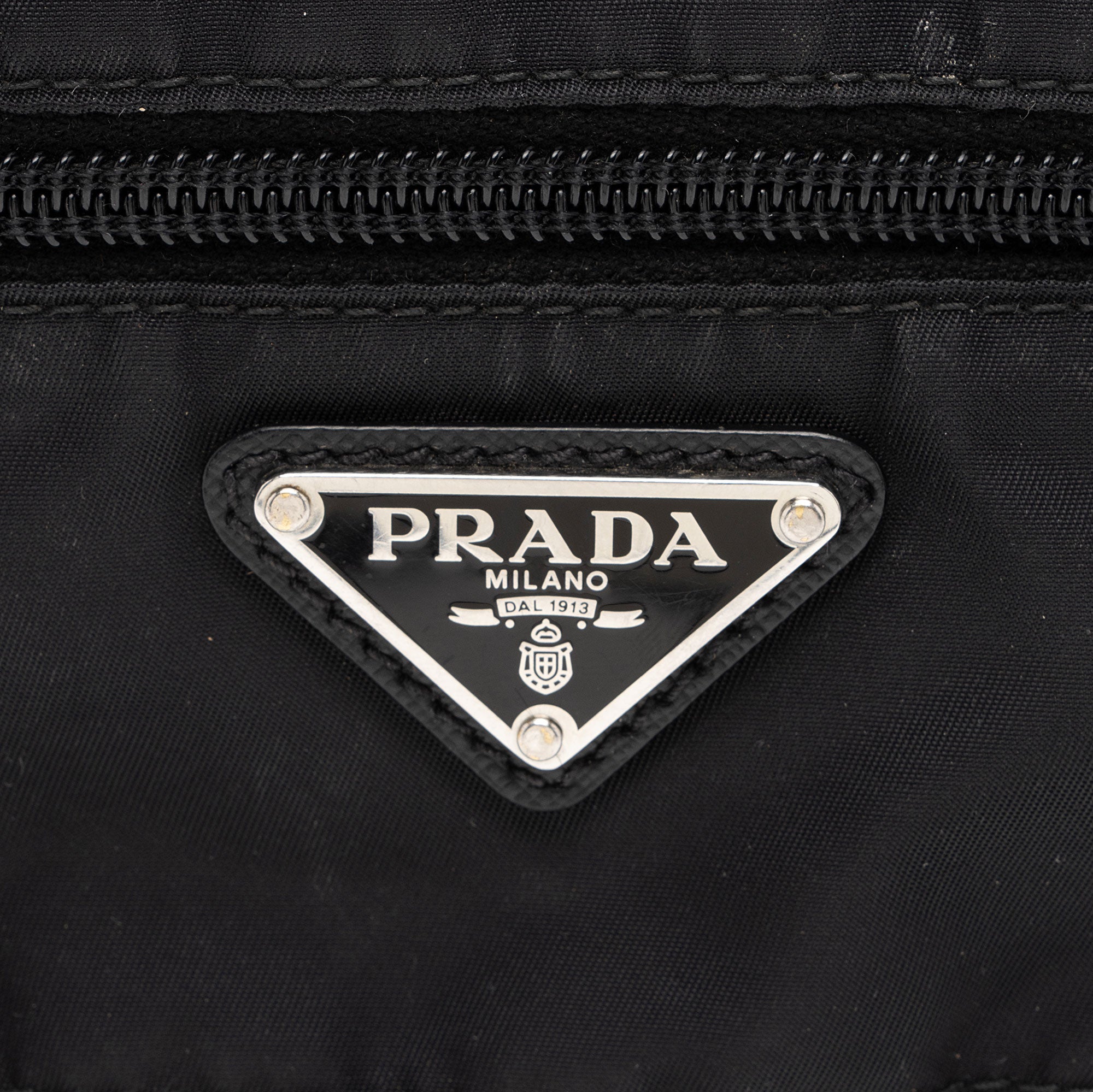 Prada Tessuto Zip Belt Bag (SHF-nB43OT)