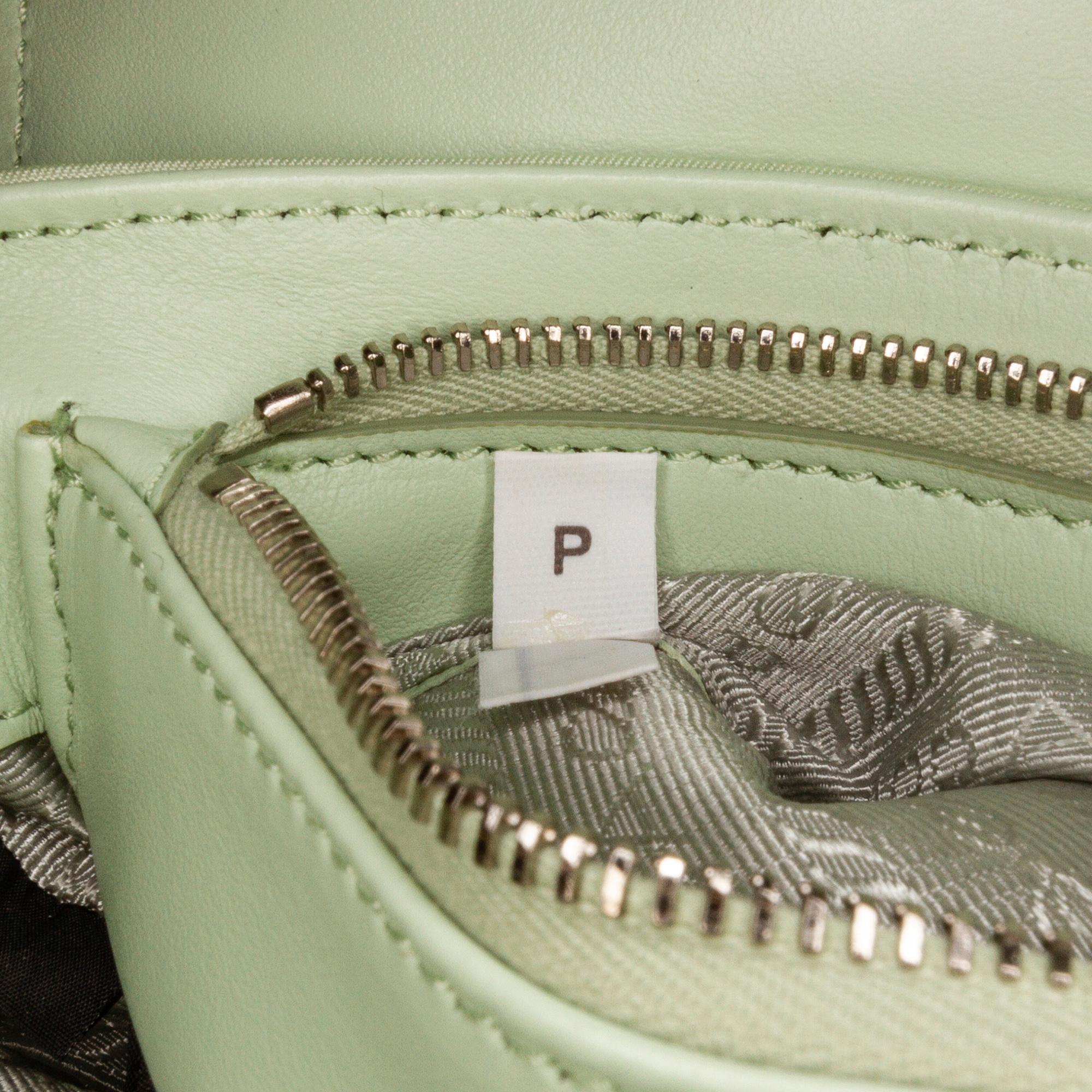 Prada Tessuto Pocket Crossbody (SHG-M5ikzj)