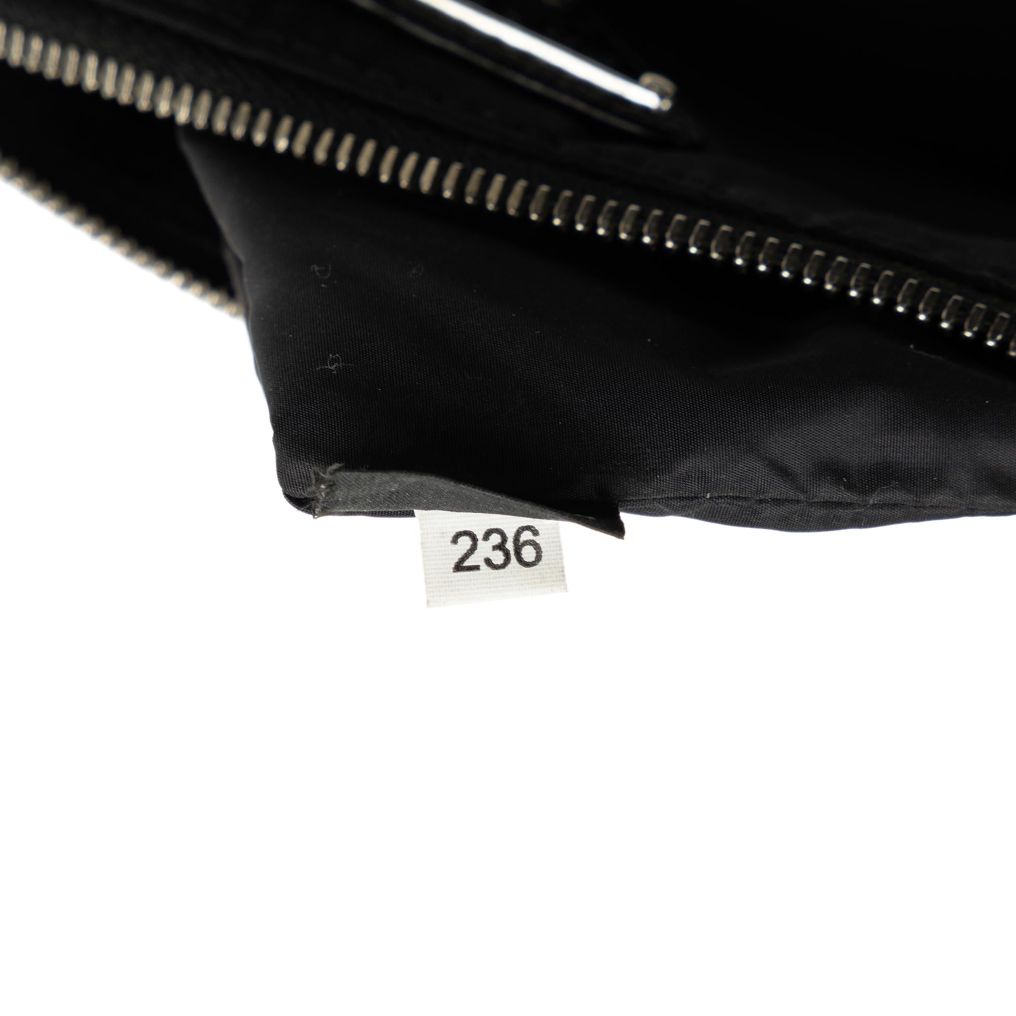 Prada Tessuto Pouch (SHG-D22jz5)