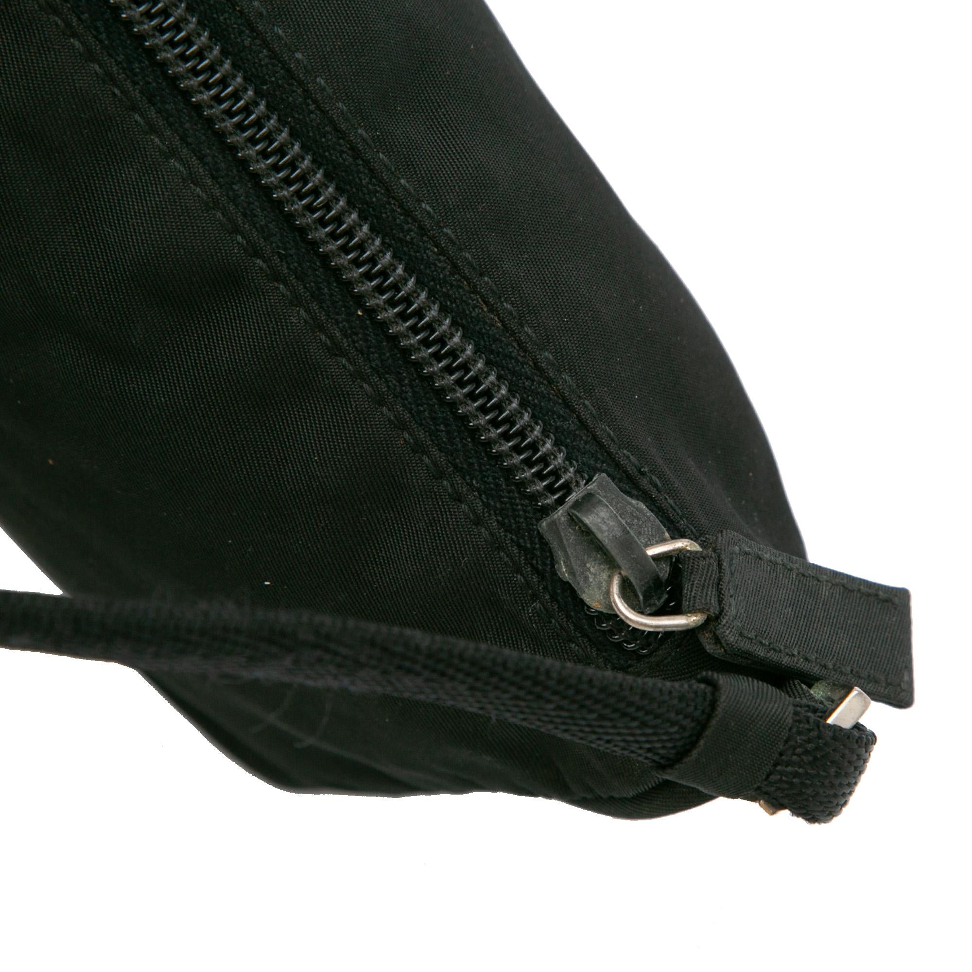 Prada Tessuto Shoulder Bag (SHG-NpMHL4)