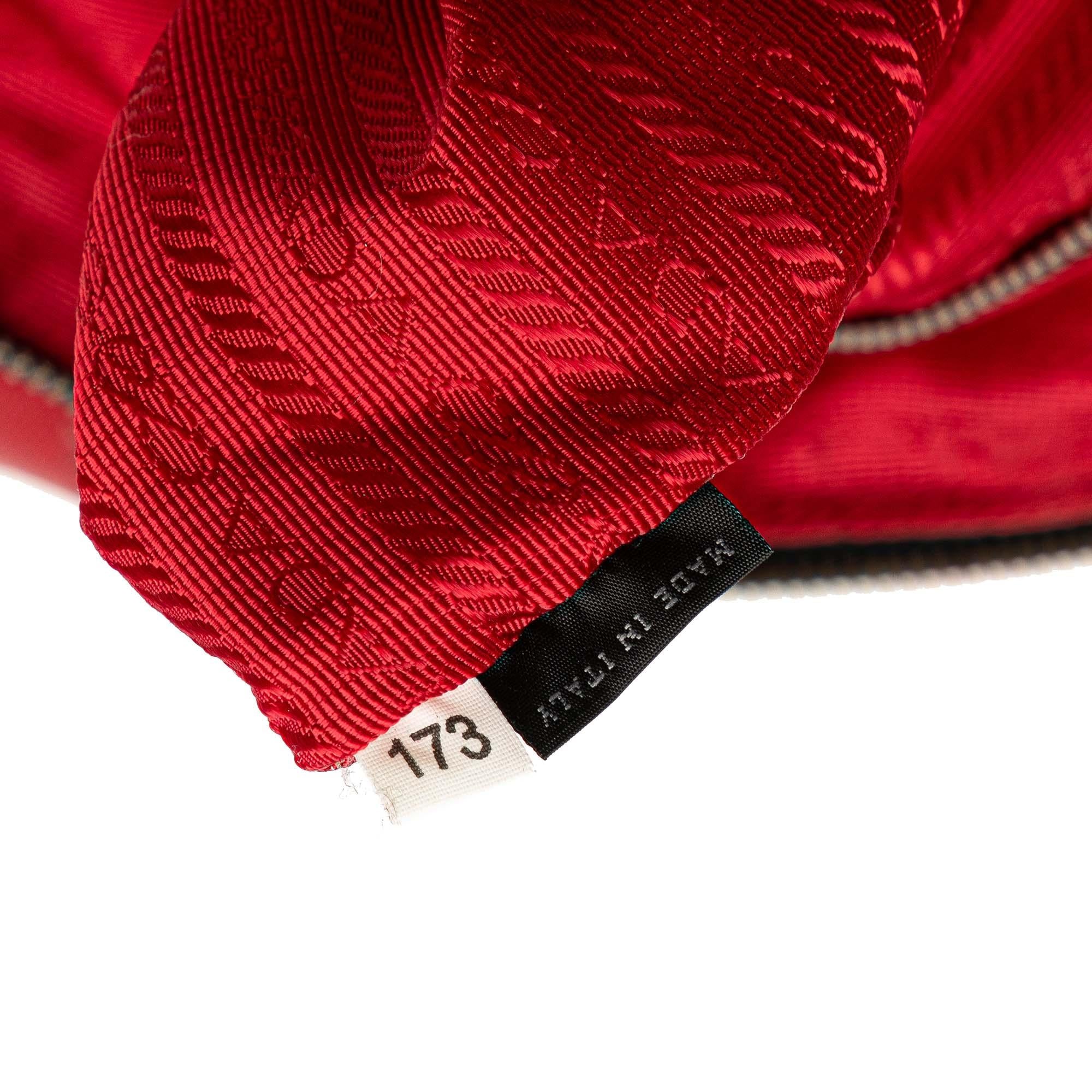 Prada Tessuto Stampato Satchel (SHG-jbF7xf)