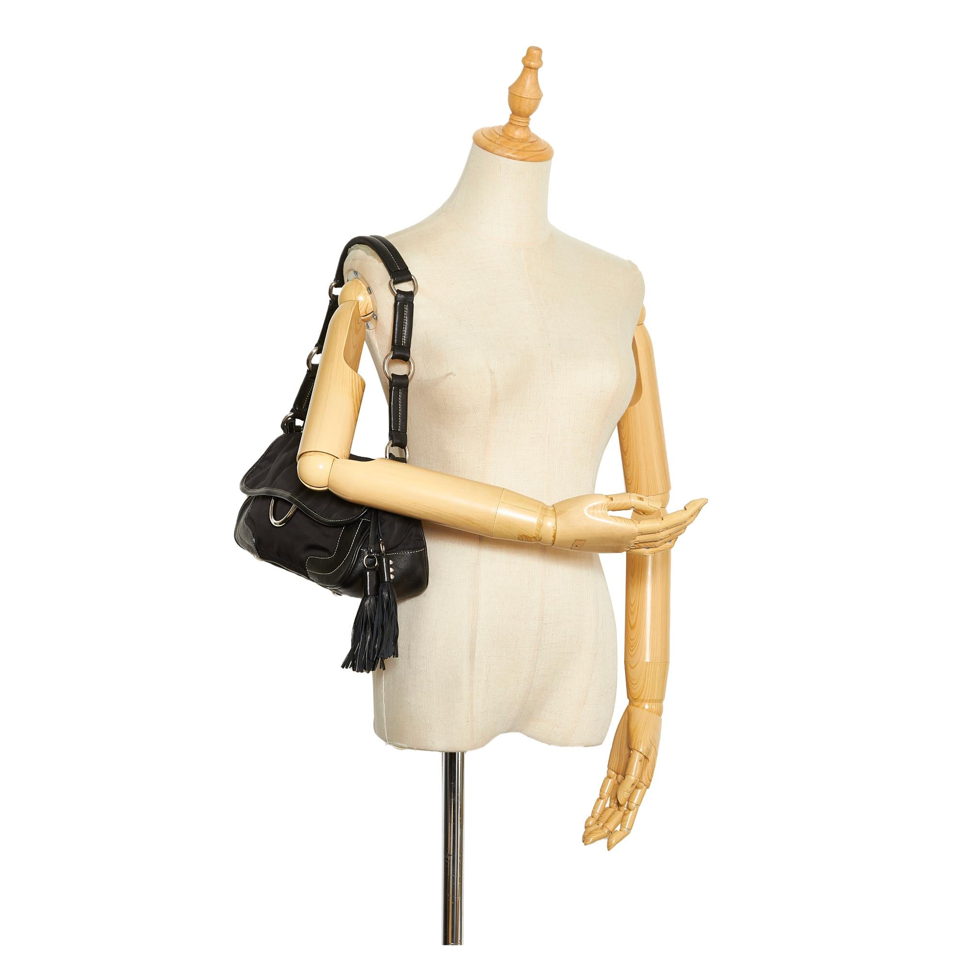 Prada Tessuto Tassel Shoulder Bag (SHG-OlHclM)