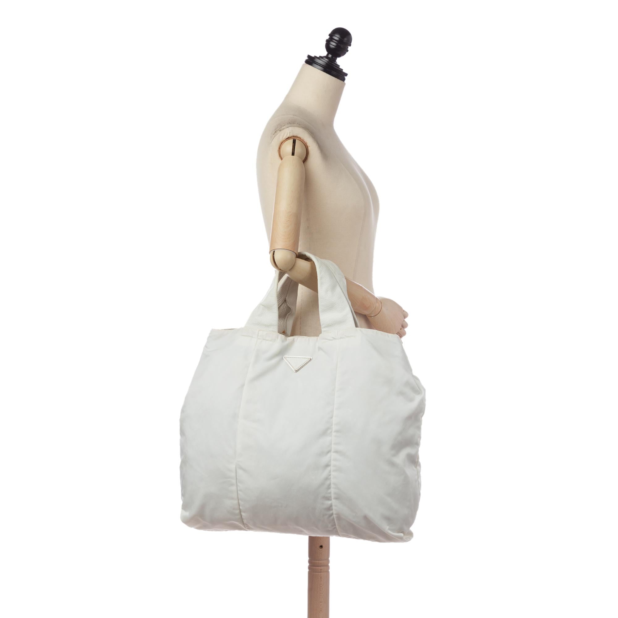 Prada Tessuto Tote Bag (SHG-36106)