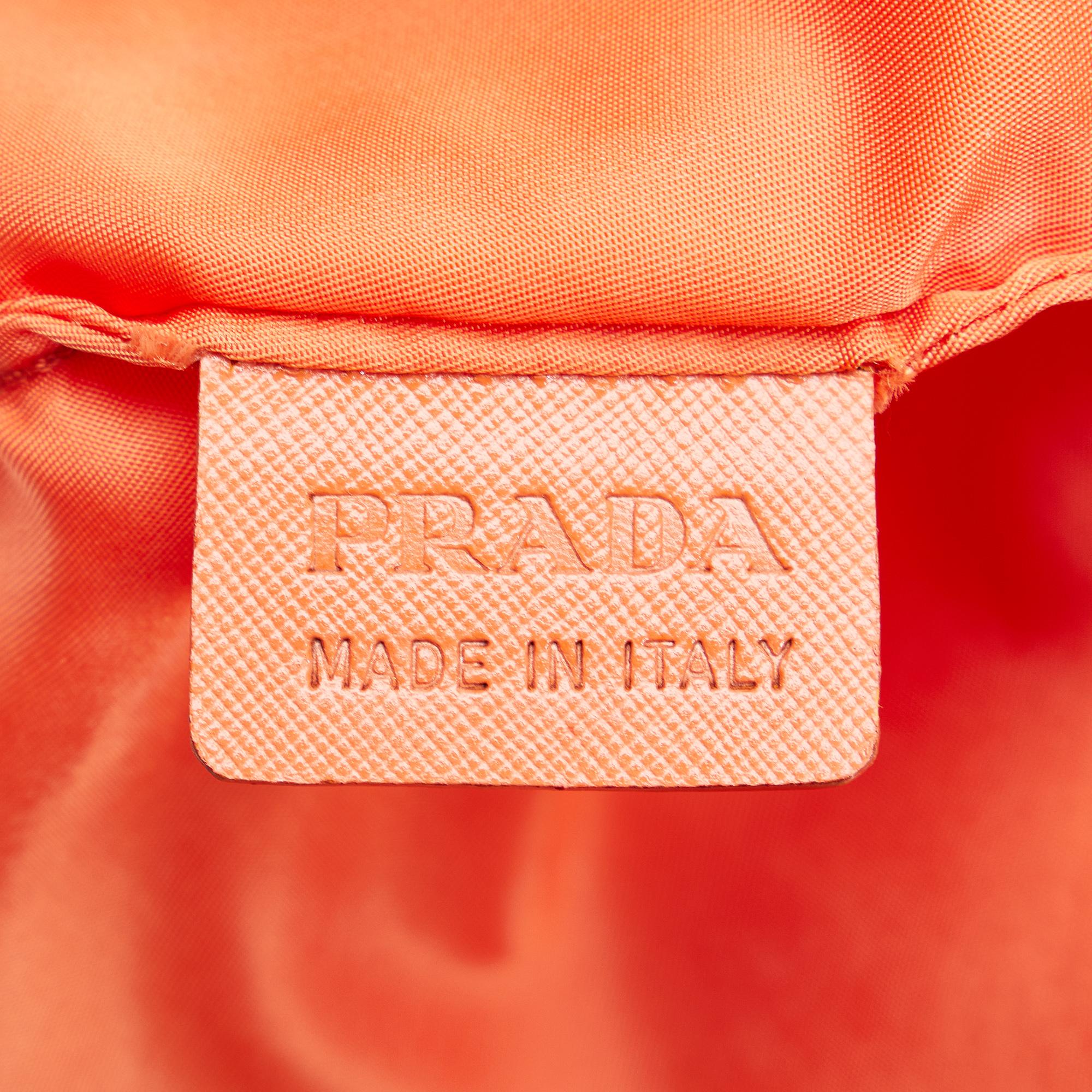 Prada Tessuto Tote (SHG-B4tTpq)