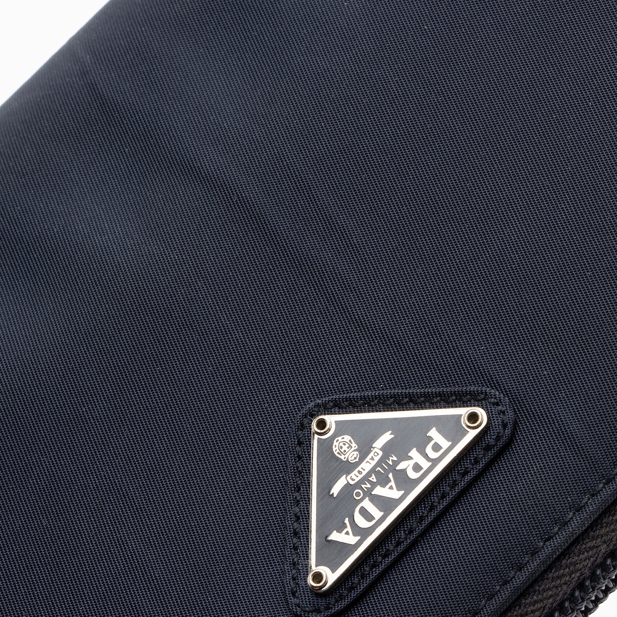 Prada Tessuto Zip Around Wallet (SHF-taHOCZ)