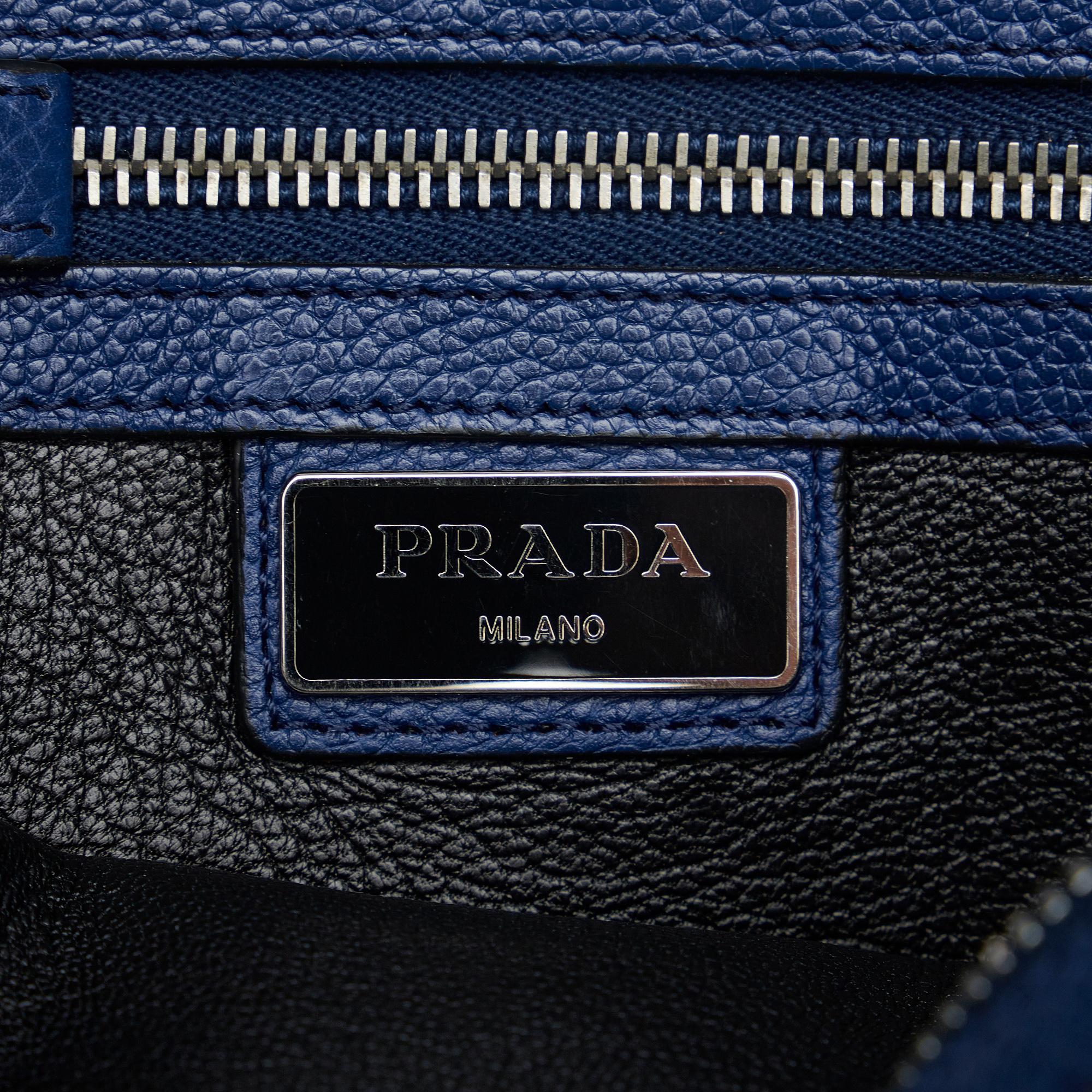 Prada Vitello Daino Clutch Bag (SHG-ZeBmCo)
