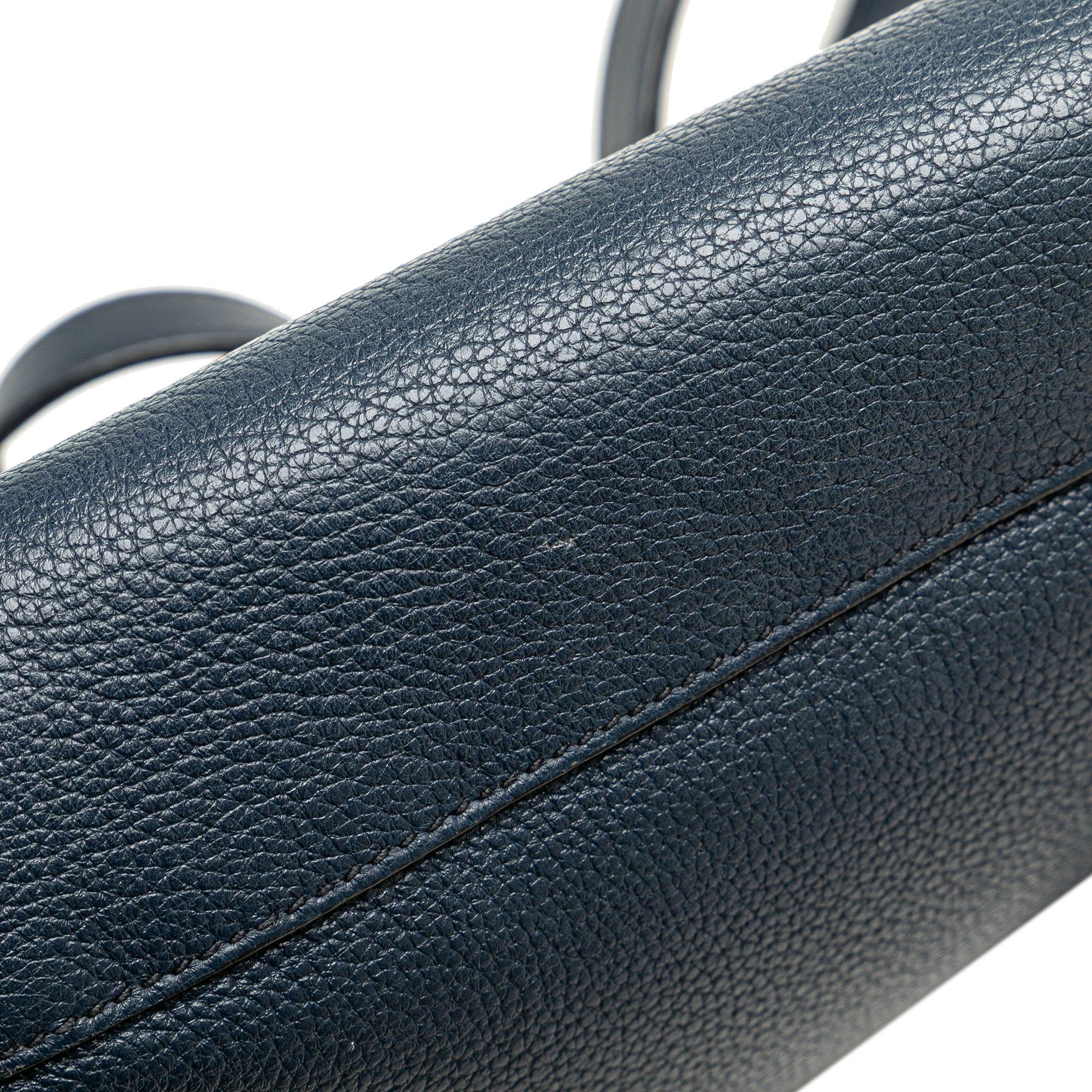 Prada Vitello Daino Crossbody (SHG-gV6lFz)