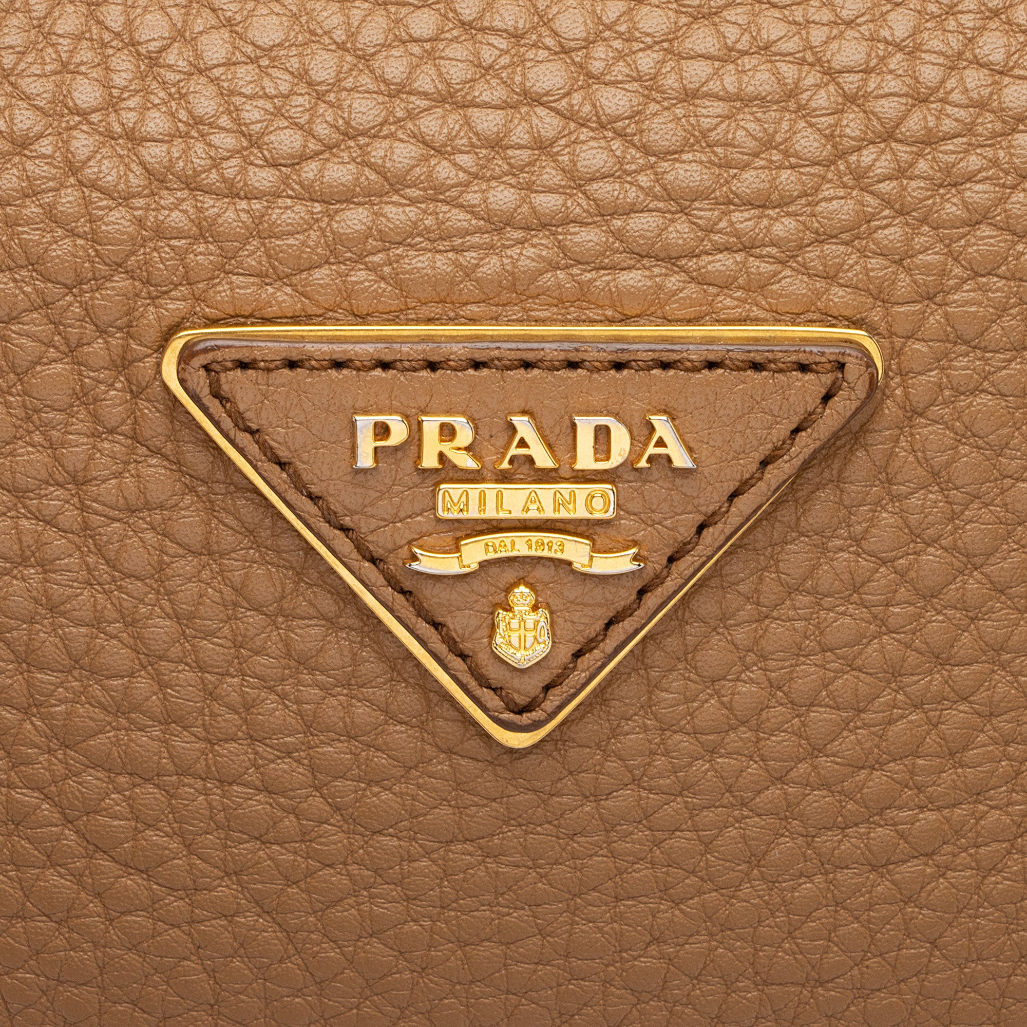 Prada Vitello Daino Duffle Bag (SHF-mm7NZW)