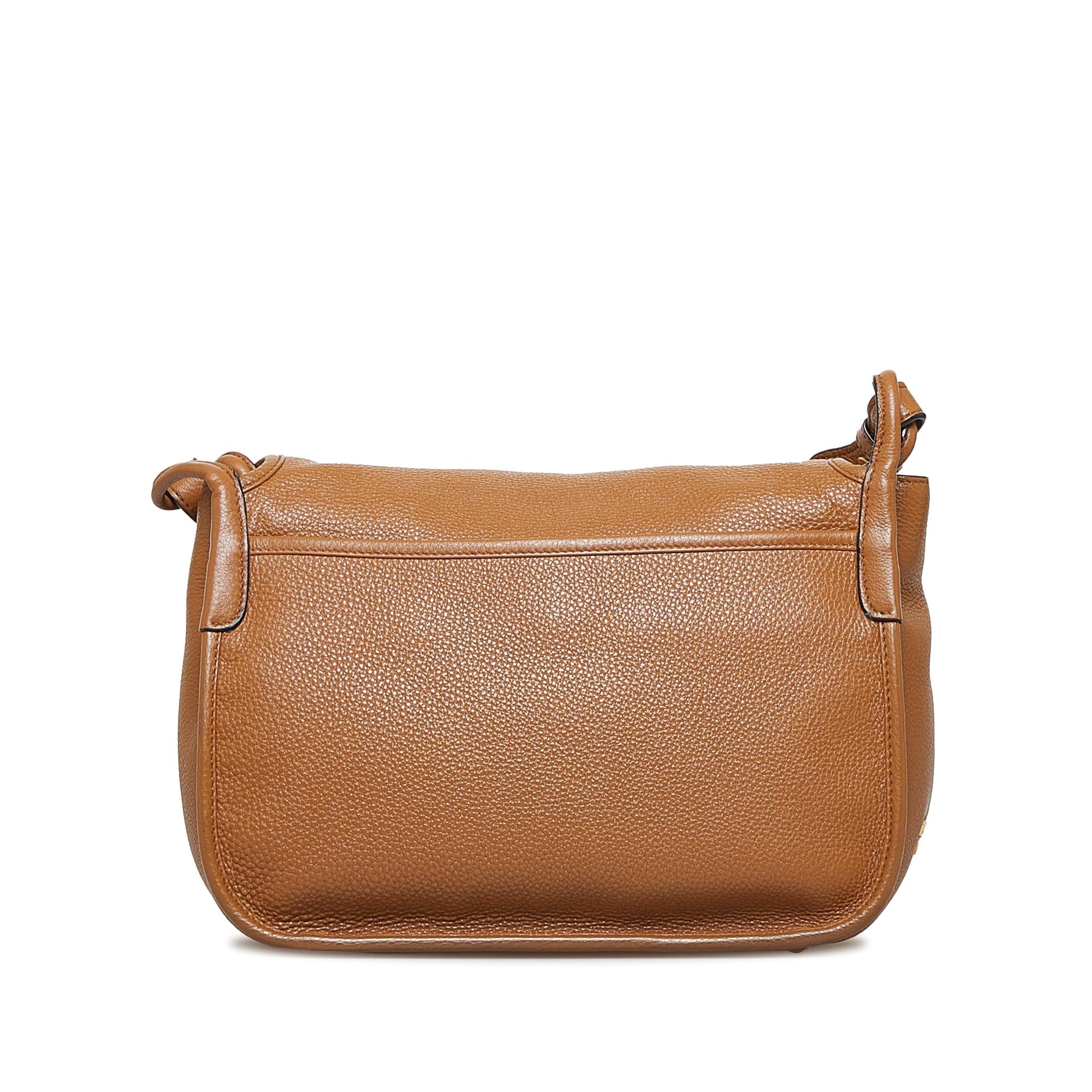 Prada Vitello Daino Logo Flap Bag (SHG-m6NP2i)