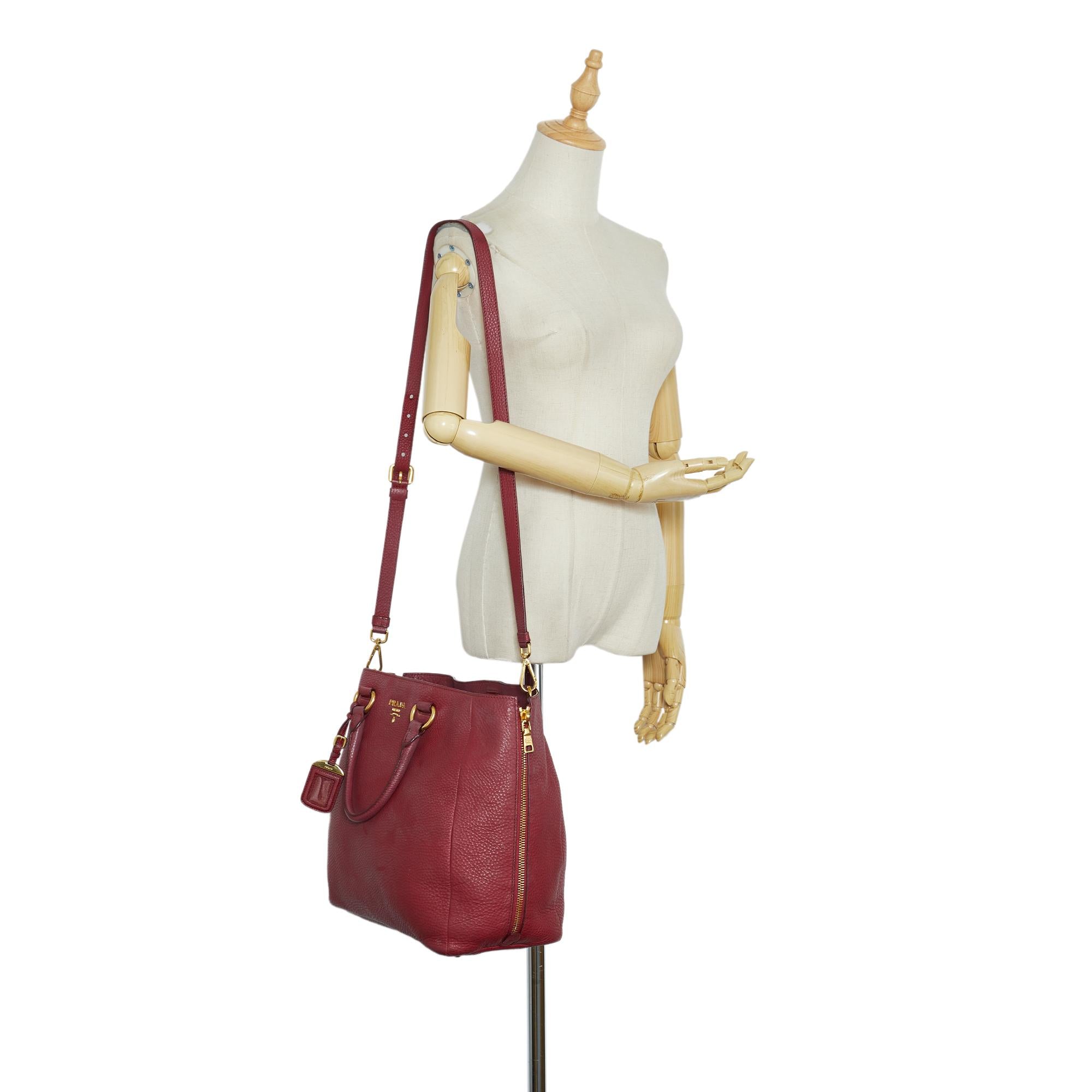 Prada Vitello Daino Satchel (SHG-6pz0Hn)