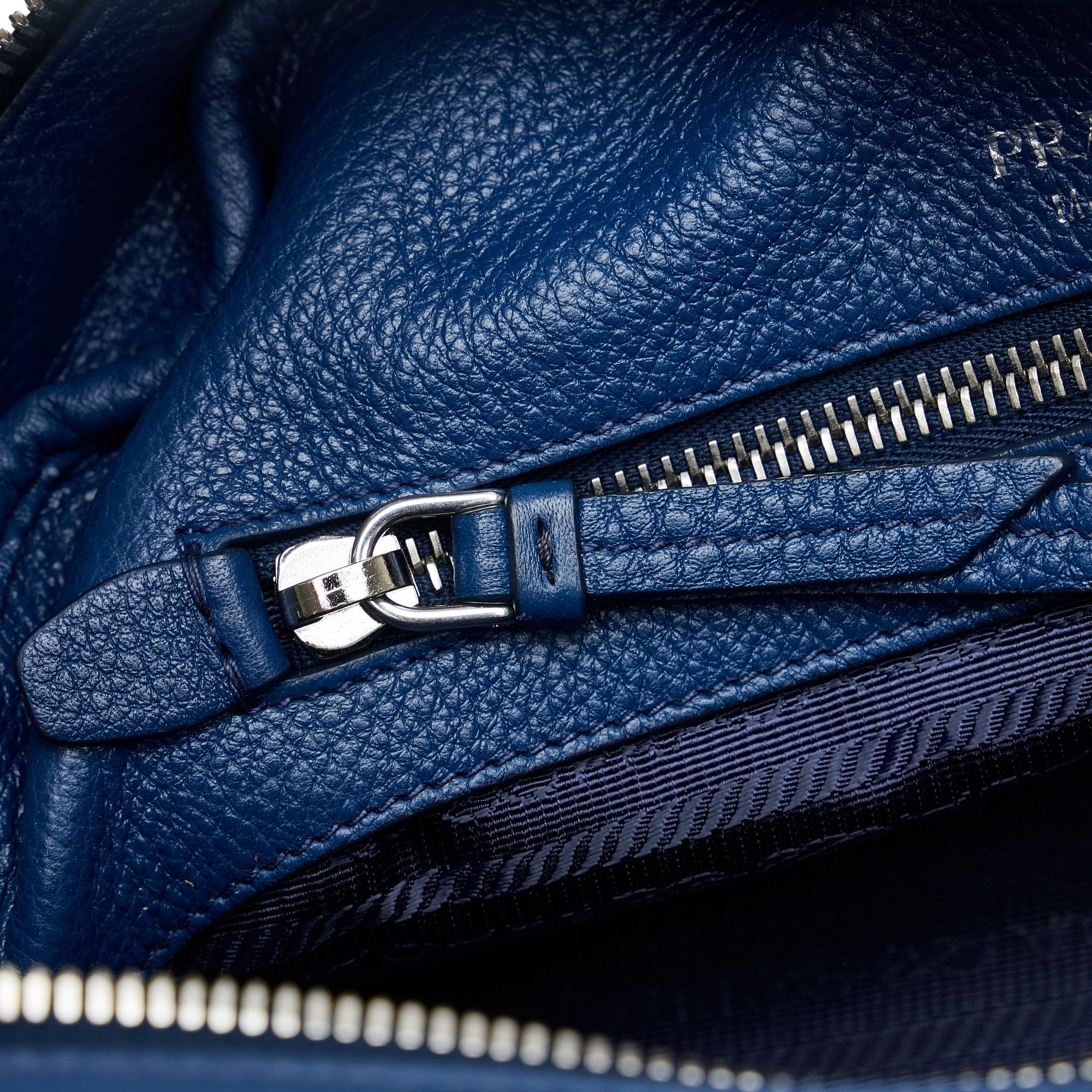 Prada Vitello Daino Satchel (SHG-1PNKoz)