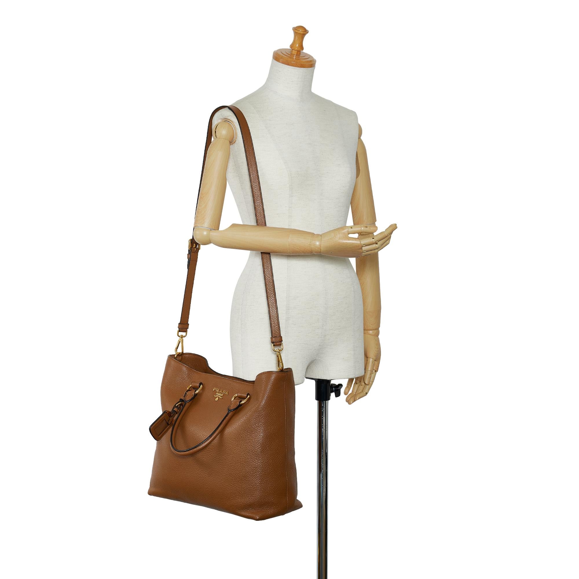 Prada Vitello Daino Satchel (SHG-eQQi2p)