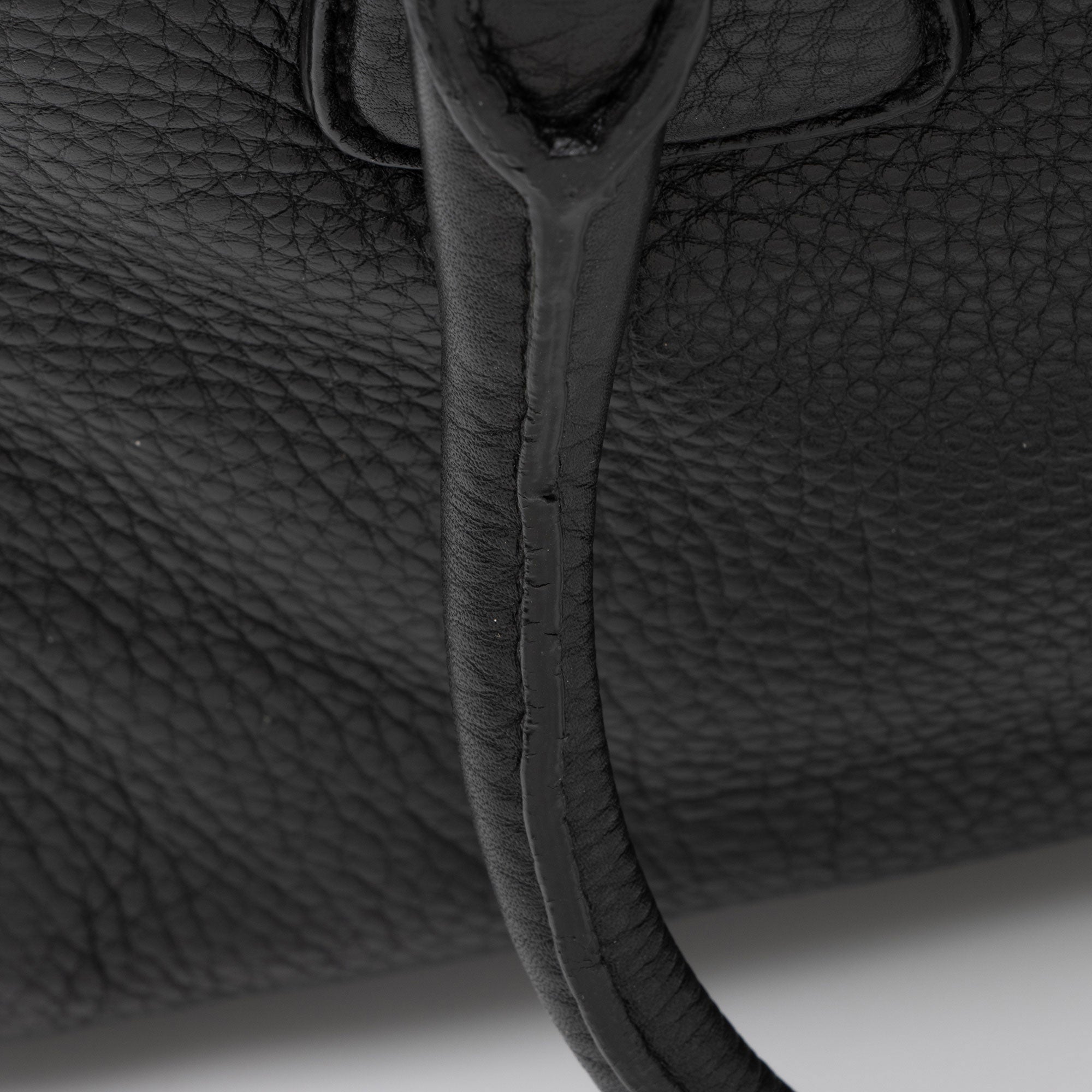 Prada Vitello Daino Boston Bag (SHF-h75hET)