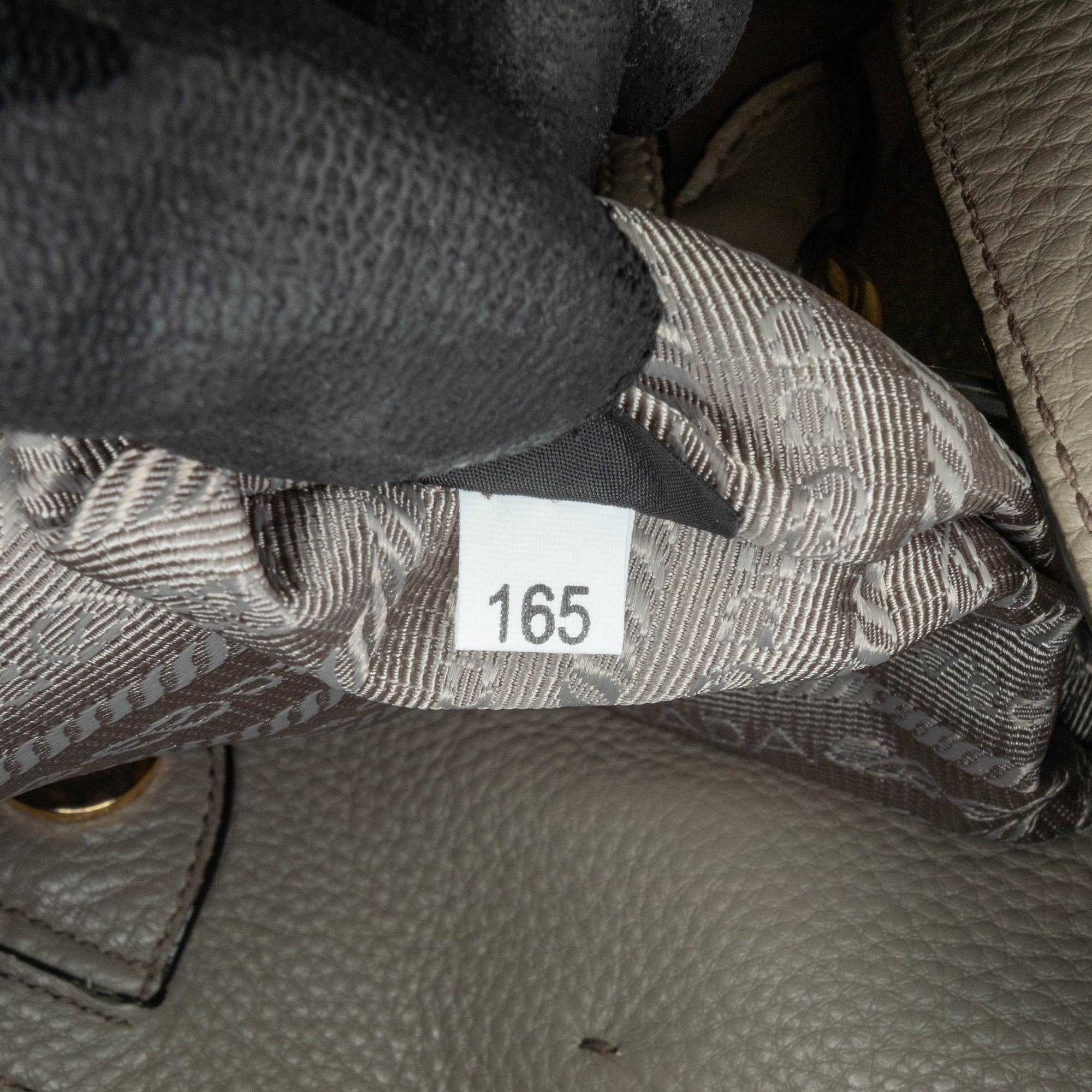 Prada Vitello Daino Satchel (SHG-pHr9bF)