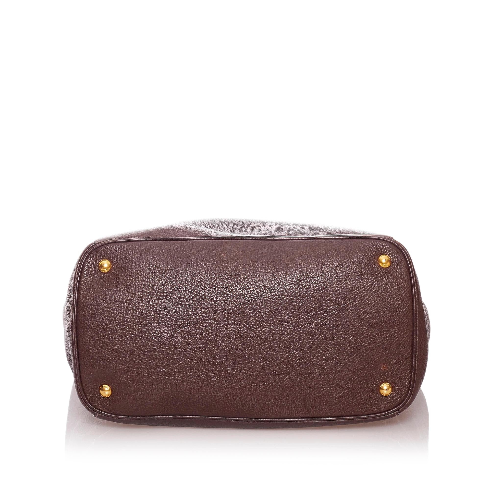 Prada Vitello Daino Shopper Tote Bag (SHG-29190)