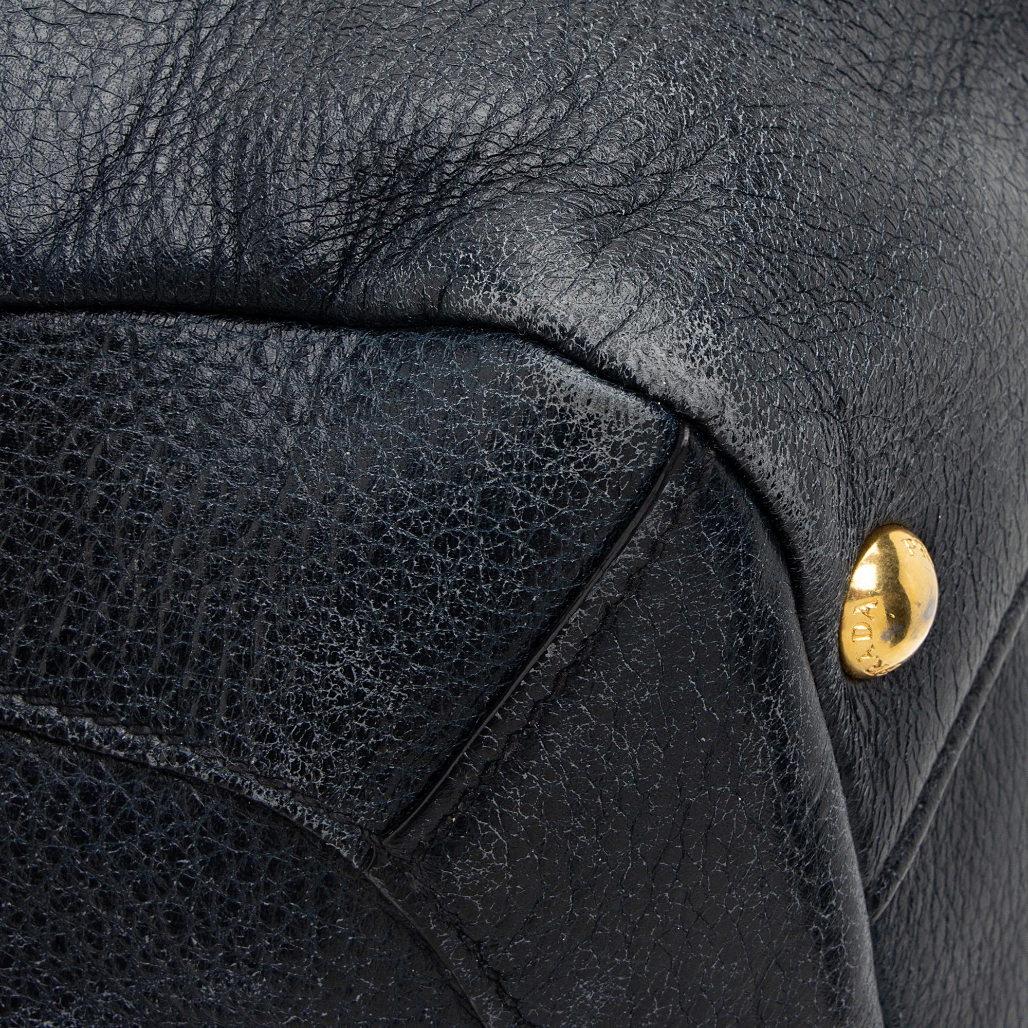 Prada Vitello Daino Side Pocket Hobo (SHF-23004)