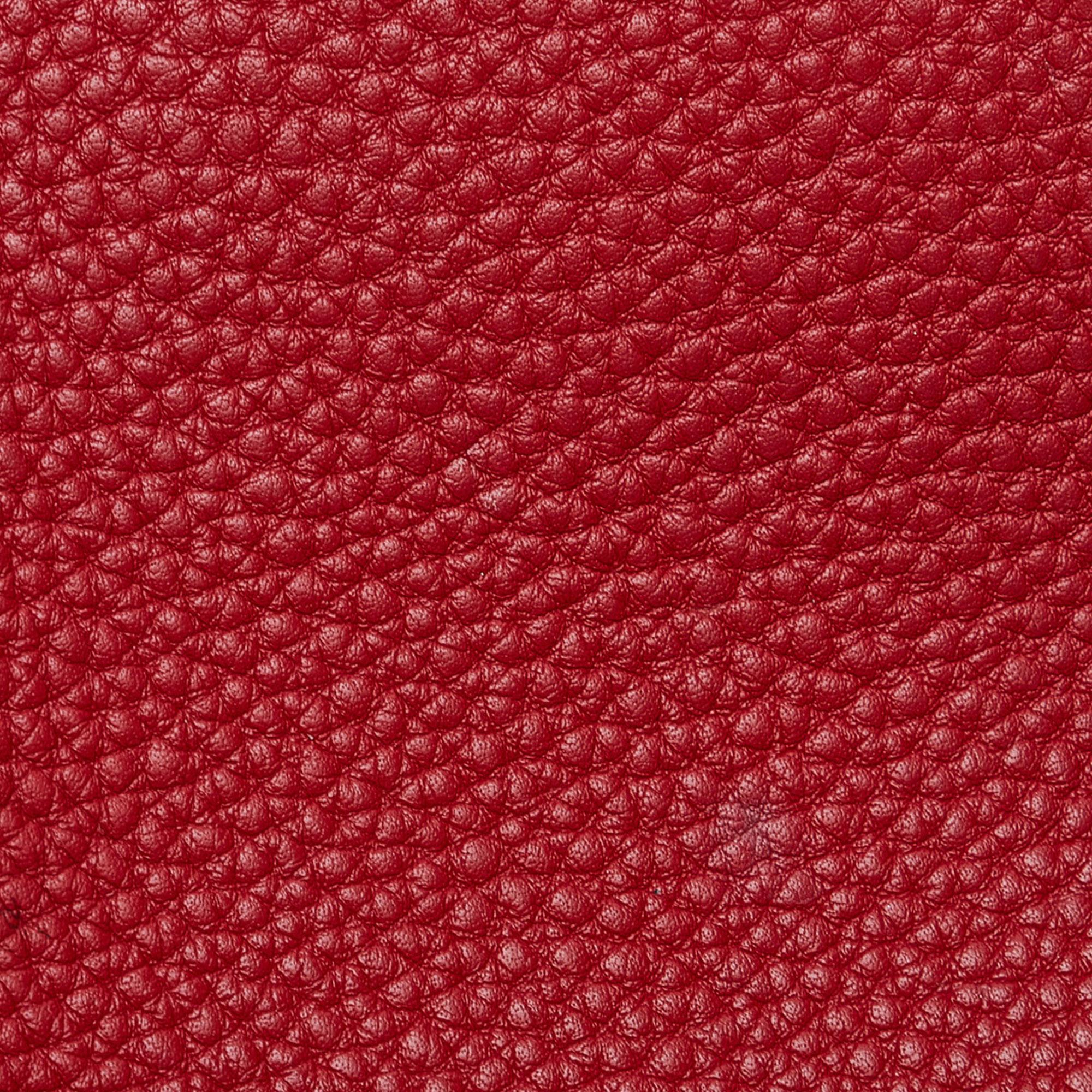 Prada Vitello Daino Small Flap Crossbody Bag (SHG-fcww1Y)
