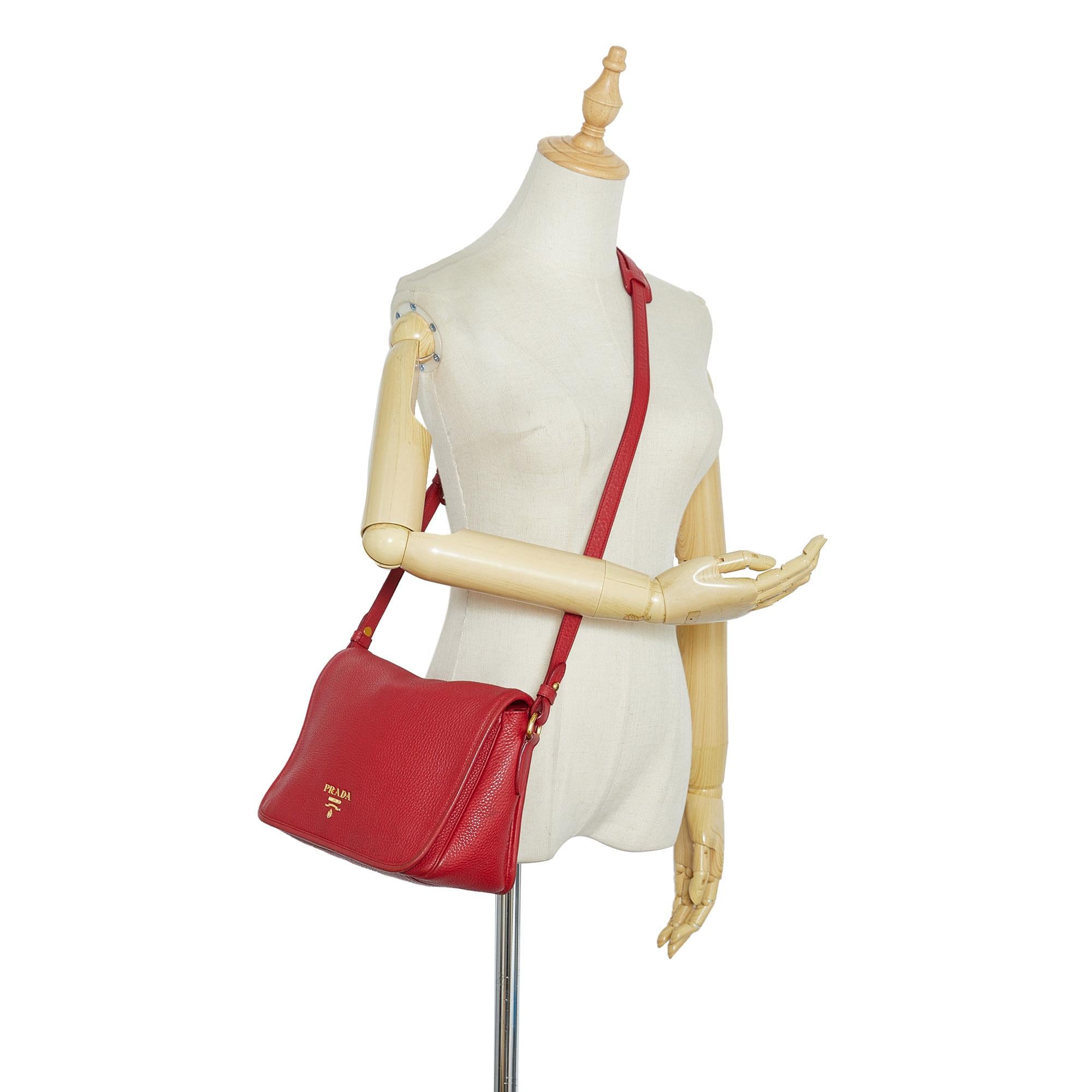 Prada Vitello Daino Small Flap Crossbody Bag (SHG-fcww1Y)