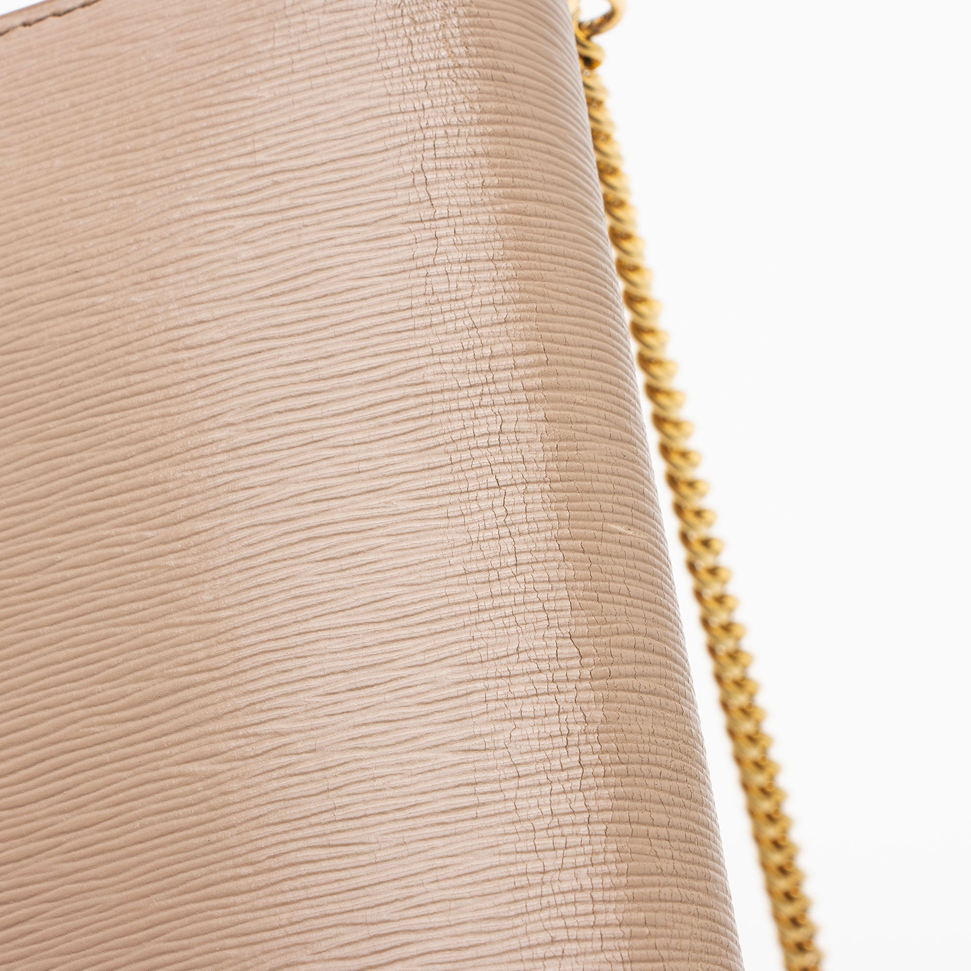 Prada Vitello Move Chain Crossbody (SHF-8DVGcB)