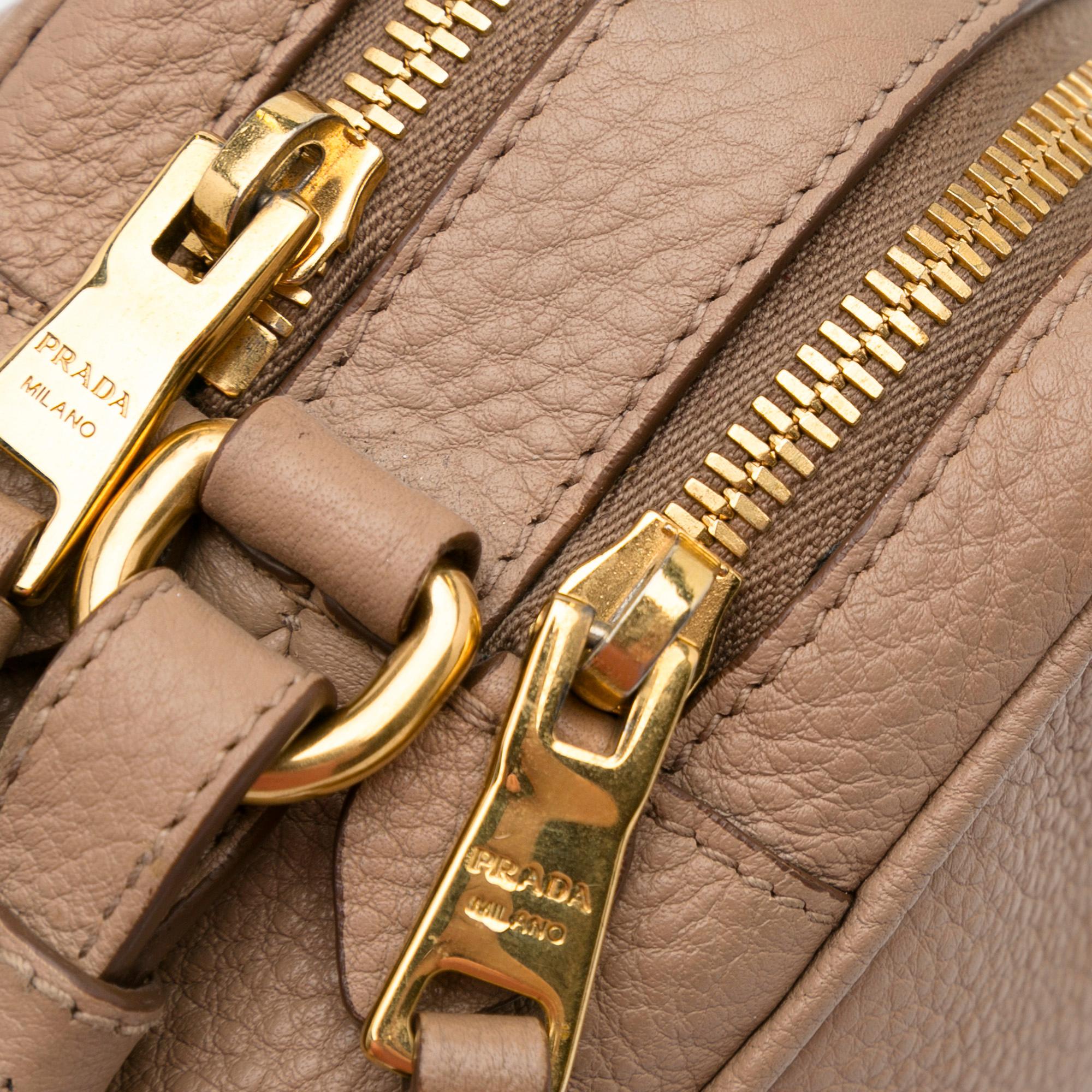 Prada Vitello Phenix Double Zip (SHG-jaXNEZ)