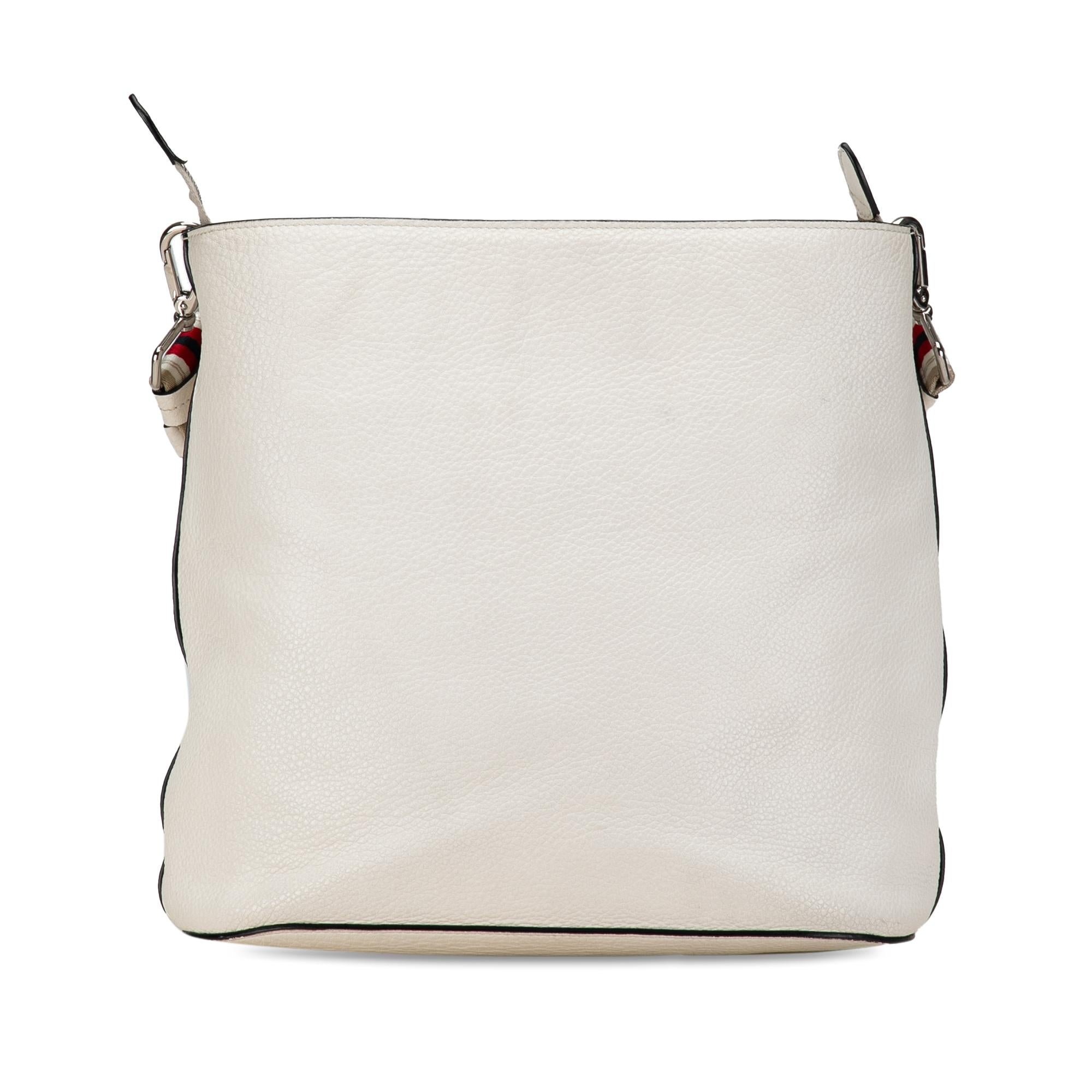 Prada Vitello Phenix Logo Bucket Bag (SHG-77RPlB)
