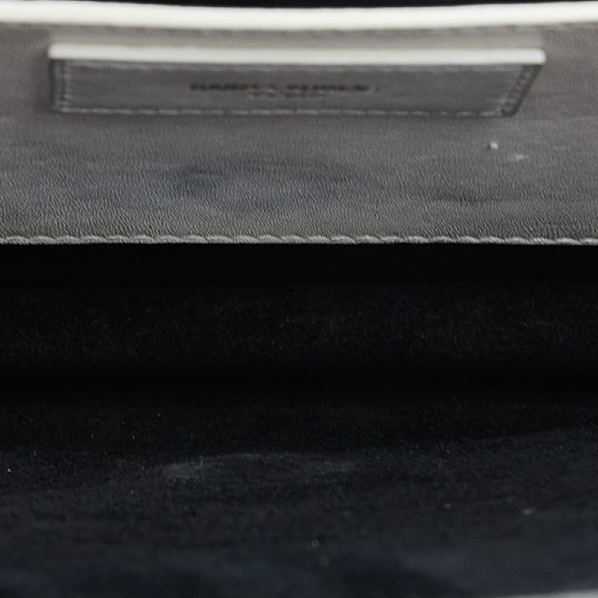 Saint Laurent Betty Shoulder Bag (SHG-yEctaB)