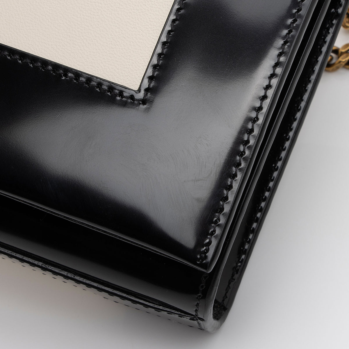 Saint Laurent Nappa Leather Bicolor Kate Small Shoulder Bag (SHF-ru59Gl)