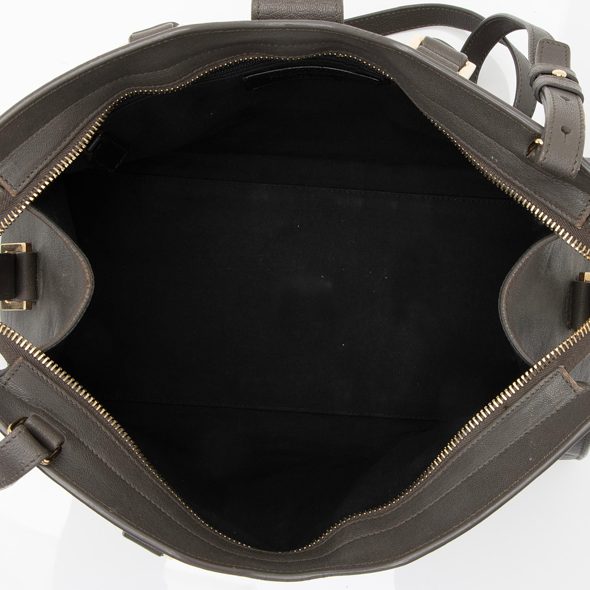 Saint Laurent Calfskin Classic Cabas Y Small Tote (SHF-23162)