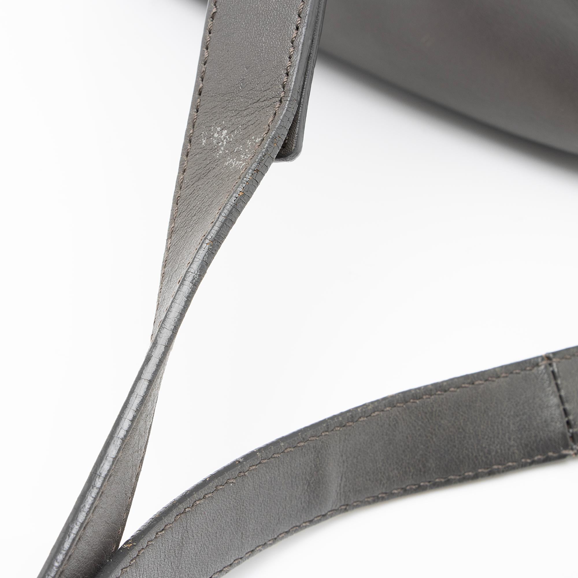 Saint Laurent Calfskin Duffle 6 Satchel (SHF-23052)