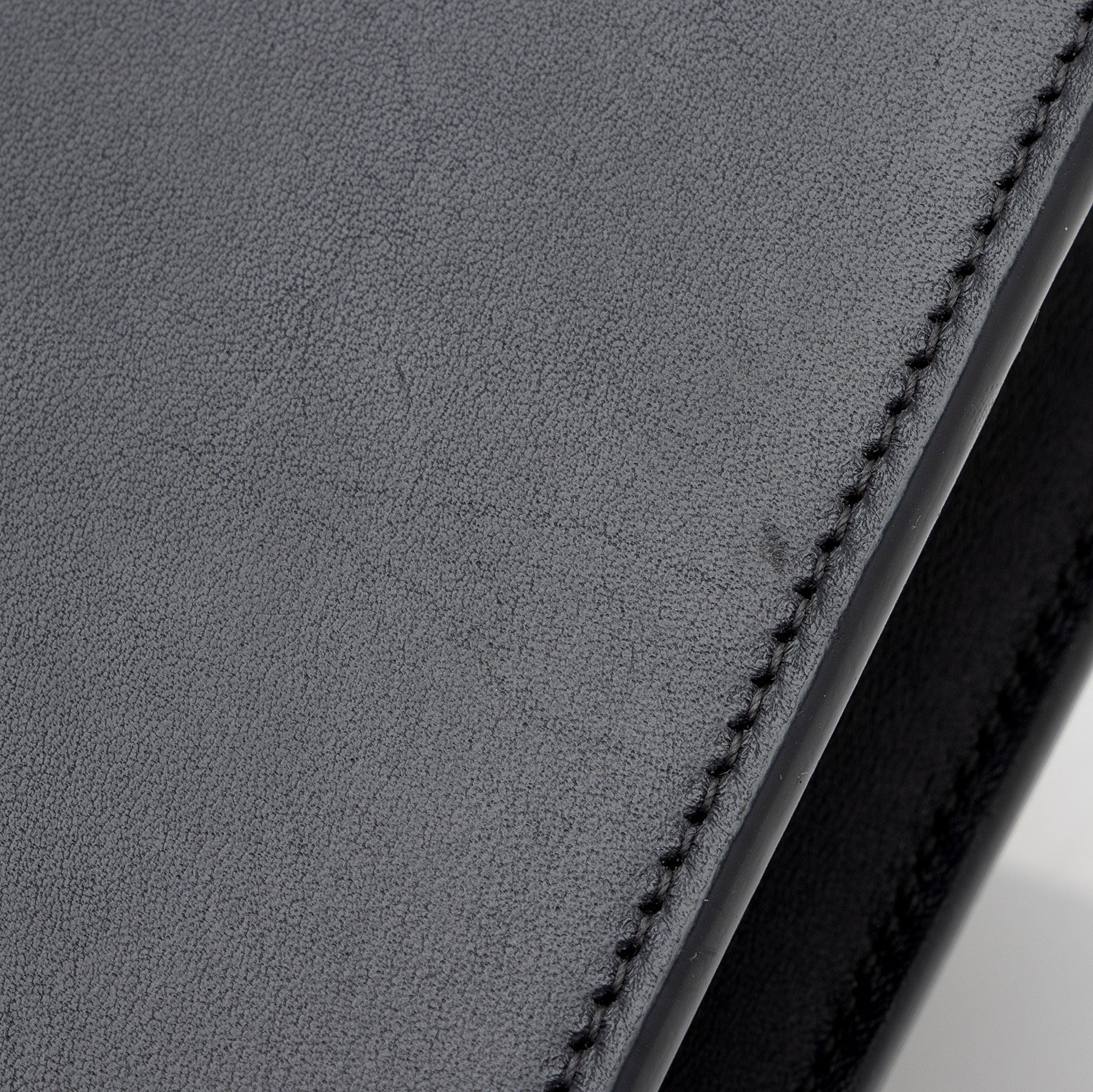 Saint Laurent Calfskin Monogram Kate Tassel Chain Wallet (SHF-GJz8iT)