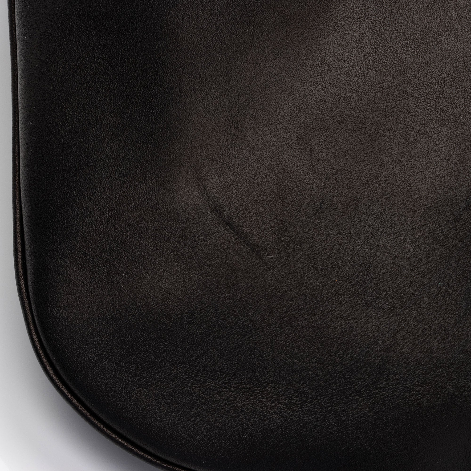 Saint Laurent Calfskin Paris VII Medium Hobo (SHF-meO3qA)