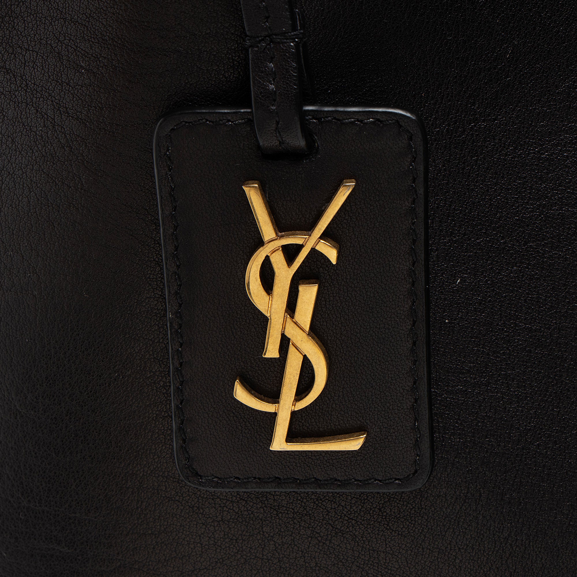 Saint Laurent Calfskin Tag Hobo (SHF-Kfbwfp)