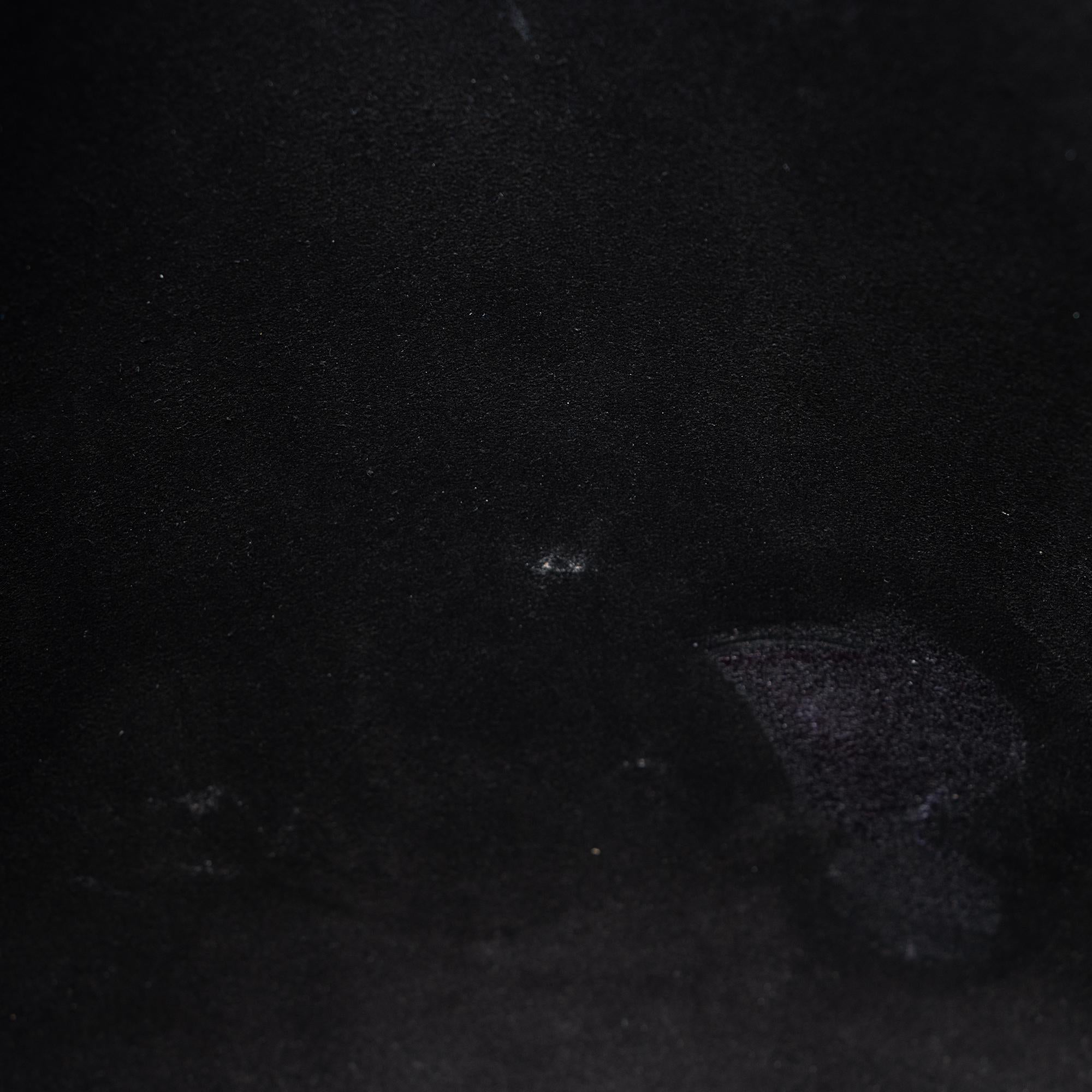 Saint Laurent Calfskin Toy Shopping Tote (SHF-22645)