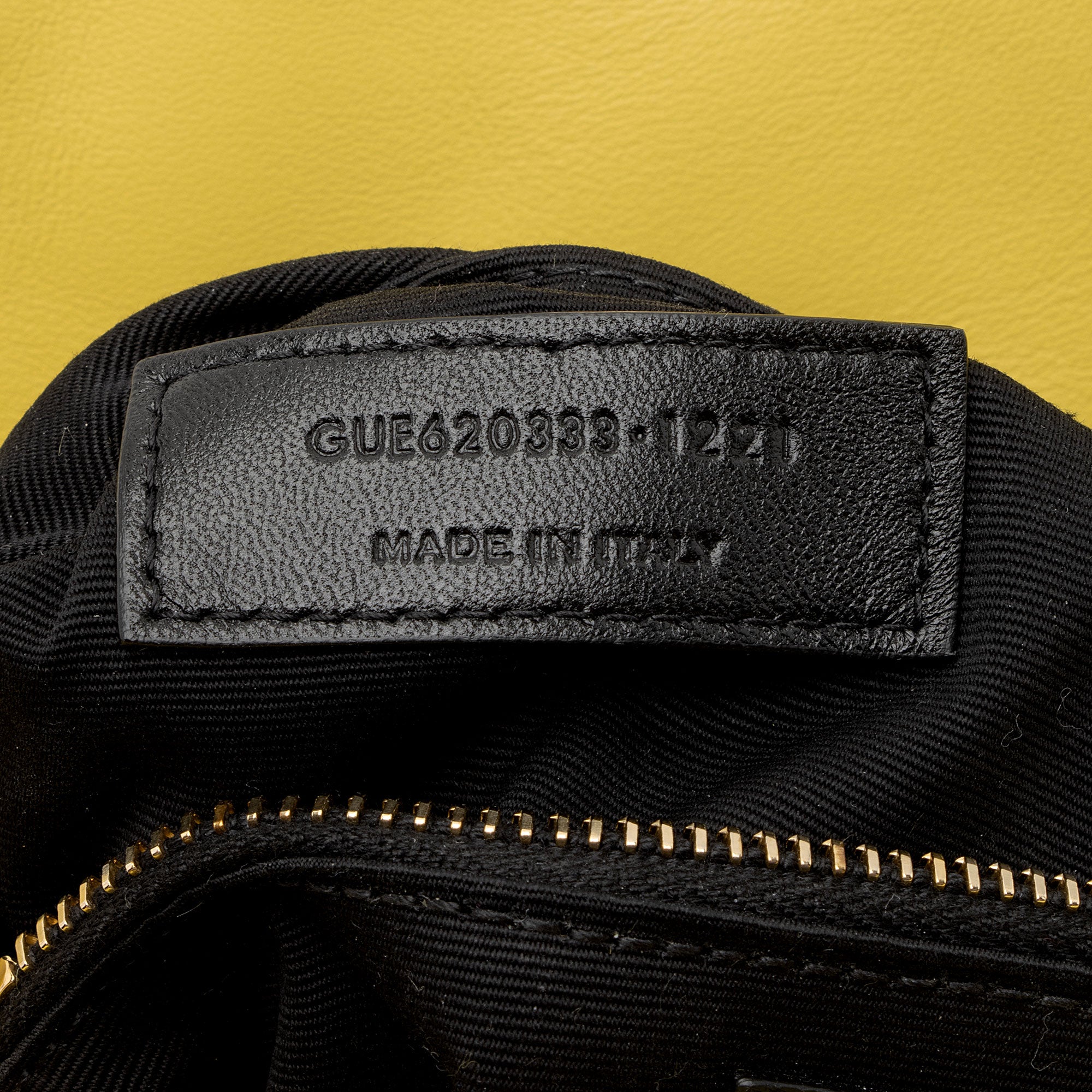 Saint Laurent Canvas Monogram Puffer LouLou Toy Shoulder Bag (SHF-k1xZIv)