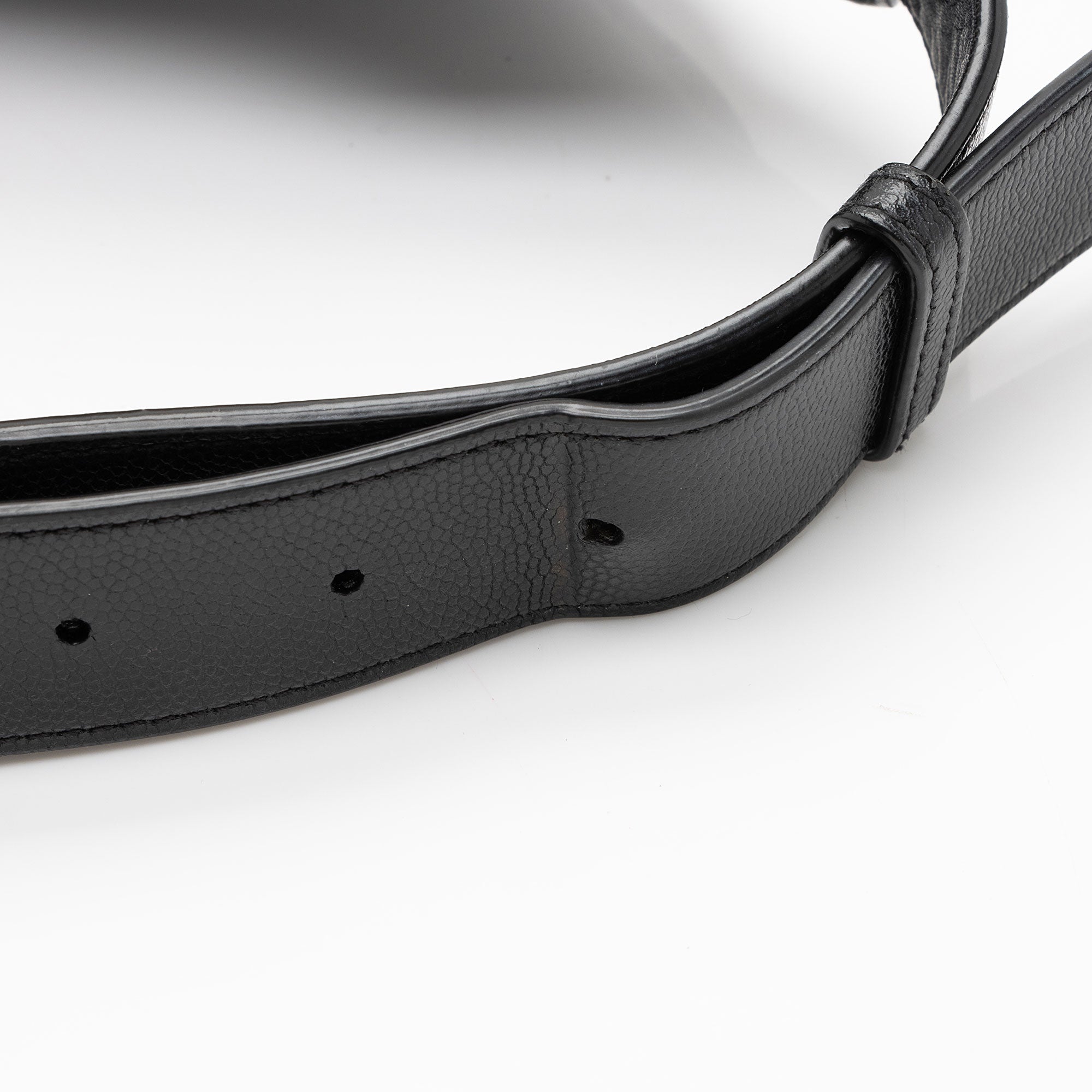 Saint Laurent Grain de Poudre Monogram Cassandre Belt Bag (SHF-Gvv9El)