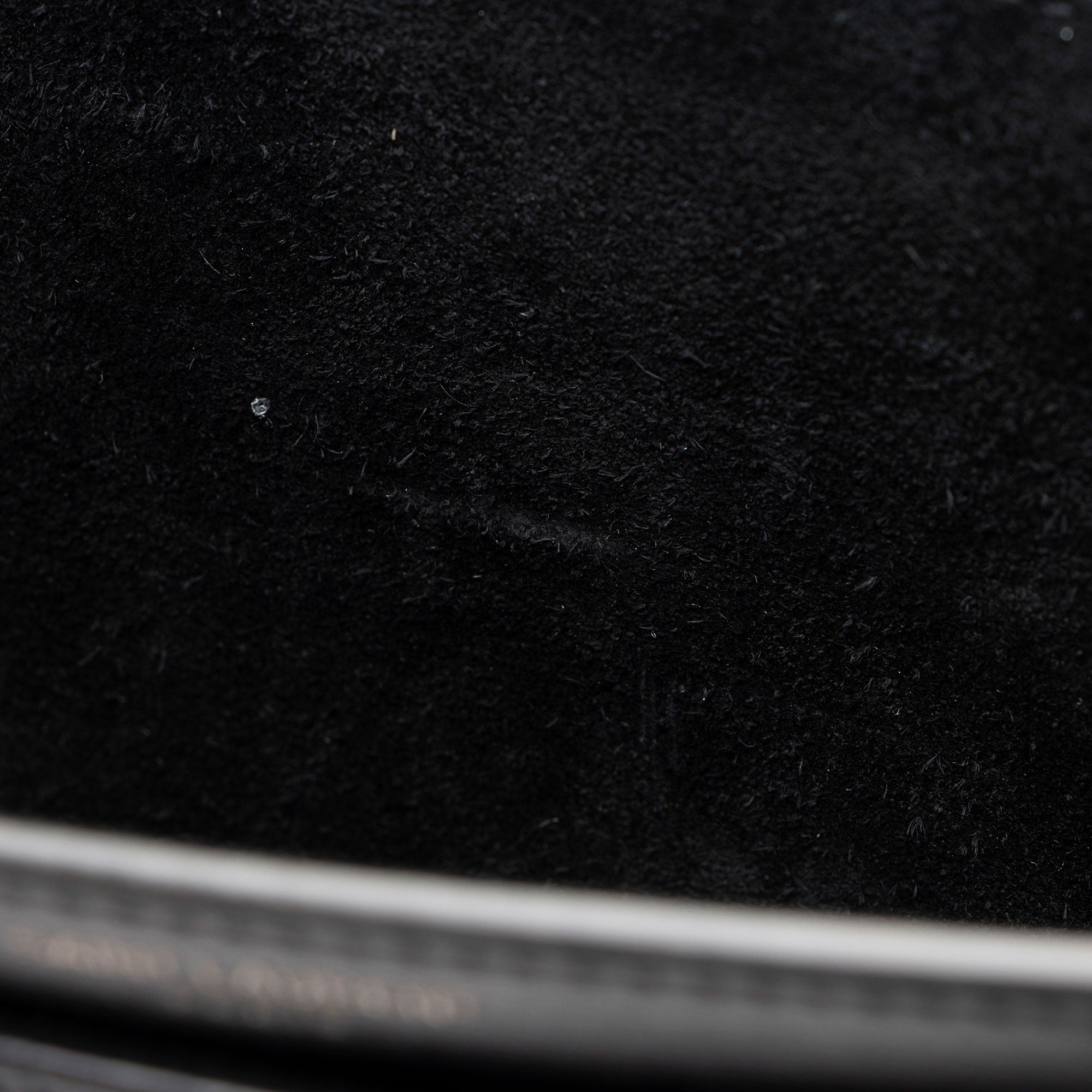 Saint Laurent Grained Calfskin Monogram Sunset Medium Shoulder Bag (SHF-kSaHp8)