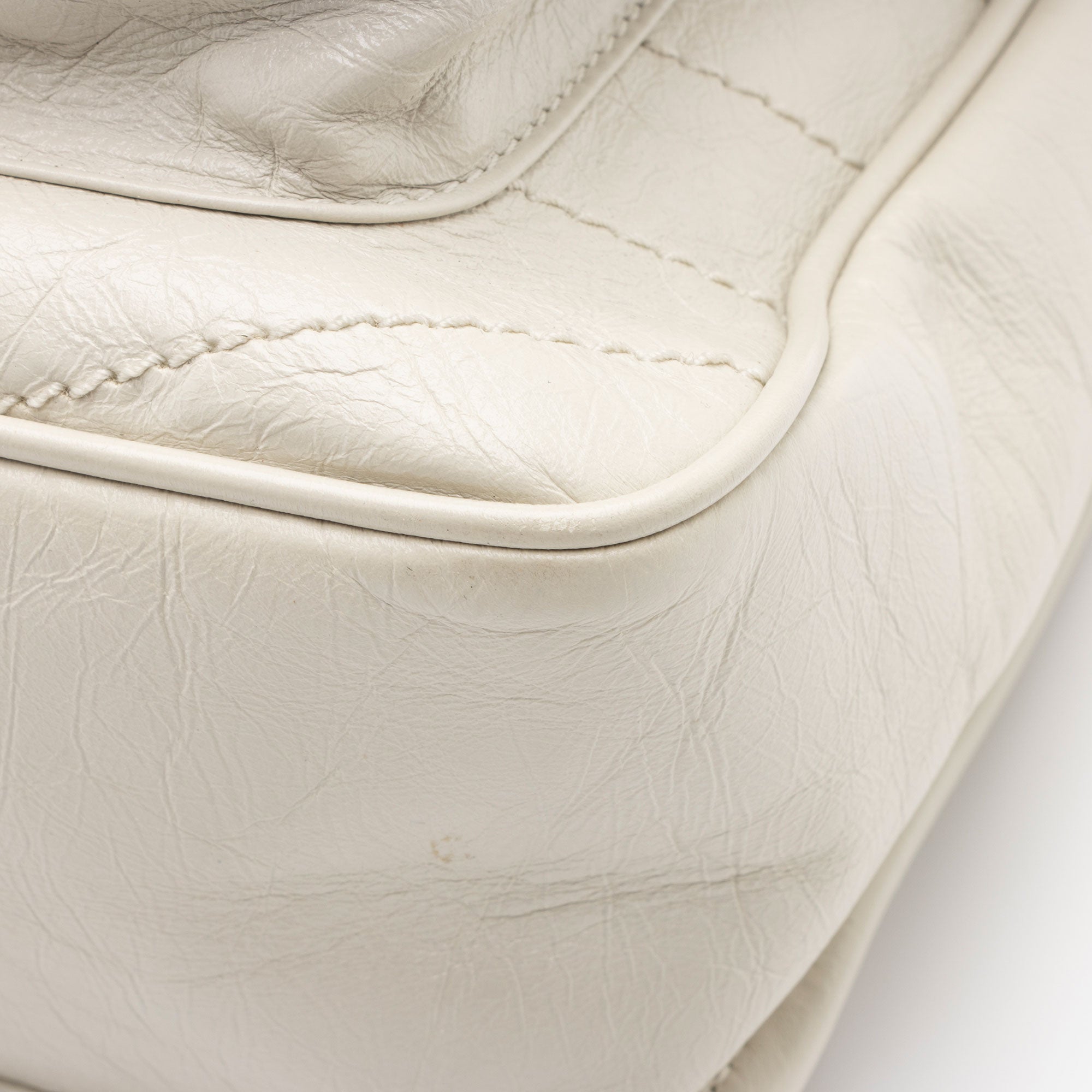 Saint Laurent Lambskin Monogram Niki Medium Shoulder Bag (SHF-bFf3zX)