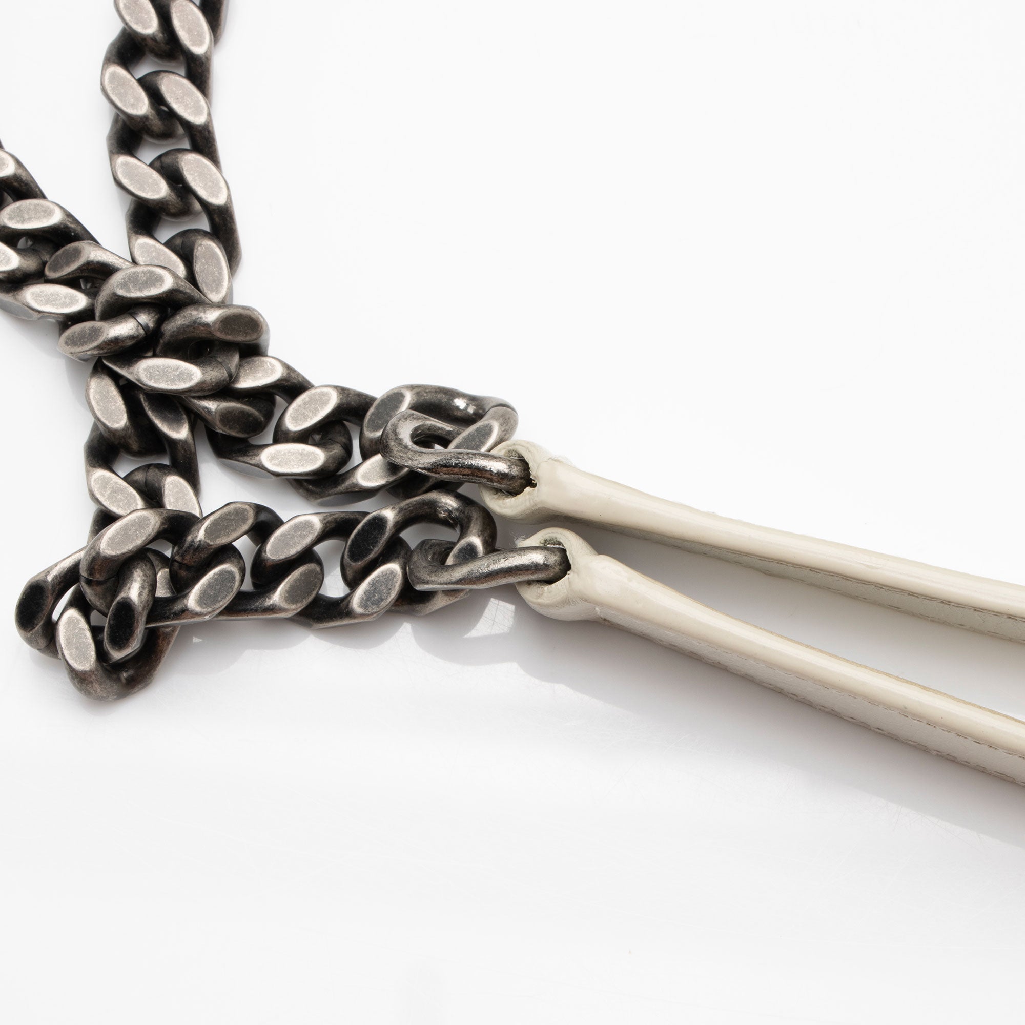 Saint Laurent Lambskin Monogram Niki Medium Shoulder Bag (SHF-bFf3zX)