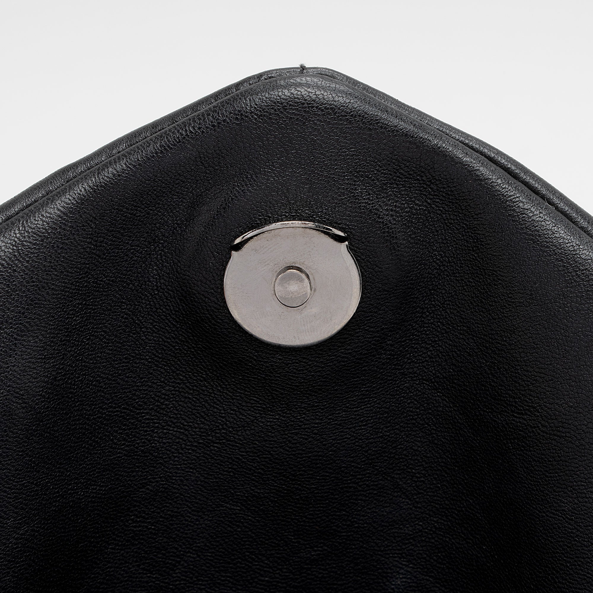 Saint Laurent Lambskin Monogram Puffer LouLou Medium Shoulder Bag (SHF-ArUzt2)