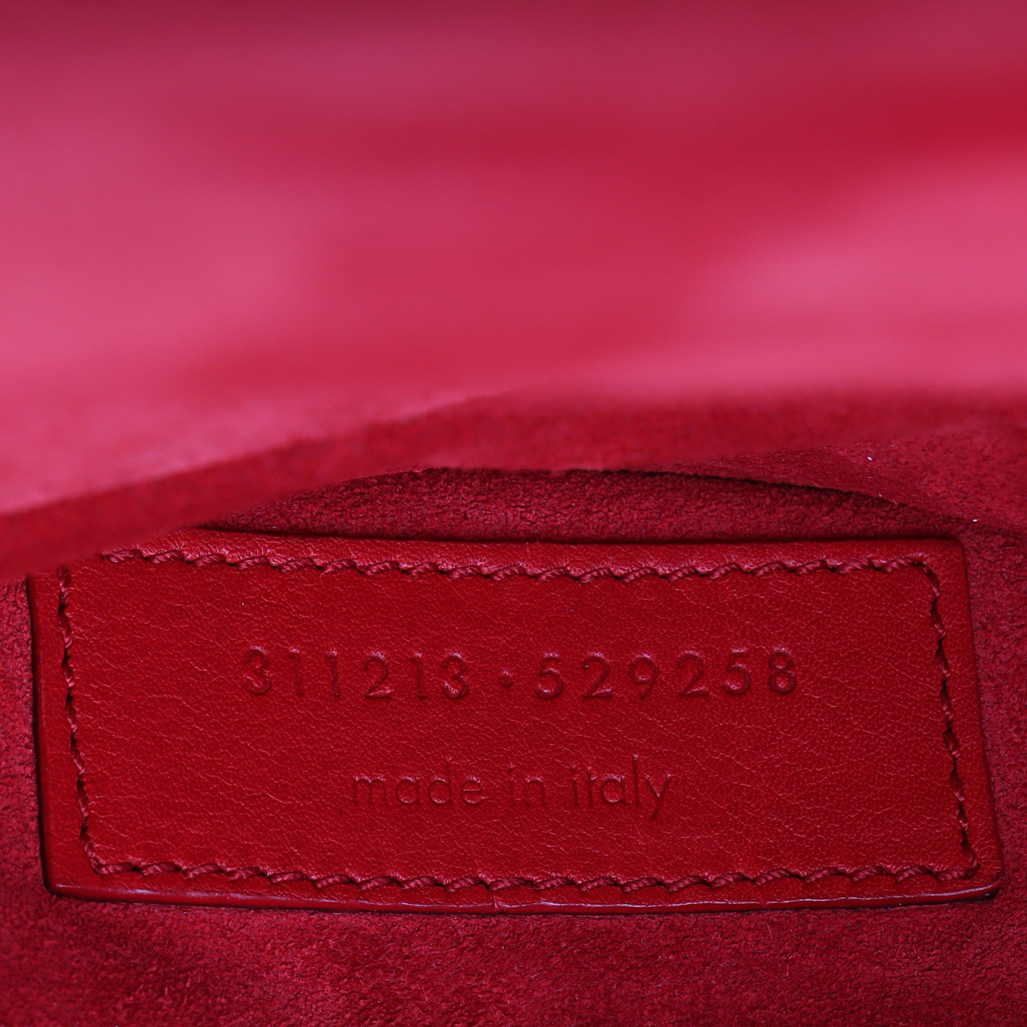 Saint Laurent Leather Chyc Clutch (SHF-iiAzO9)