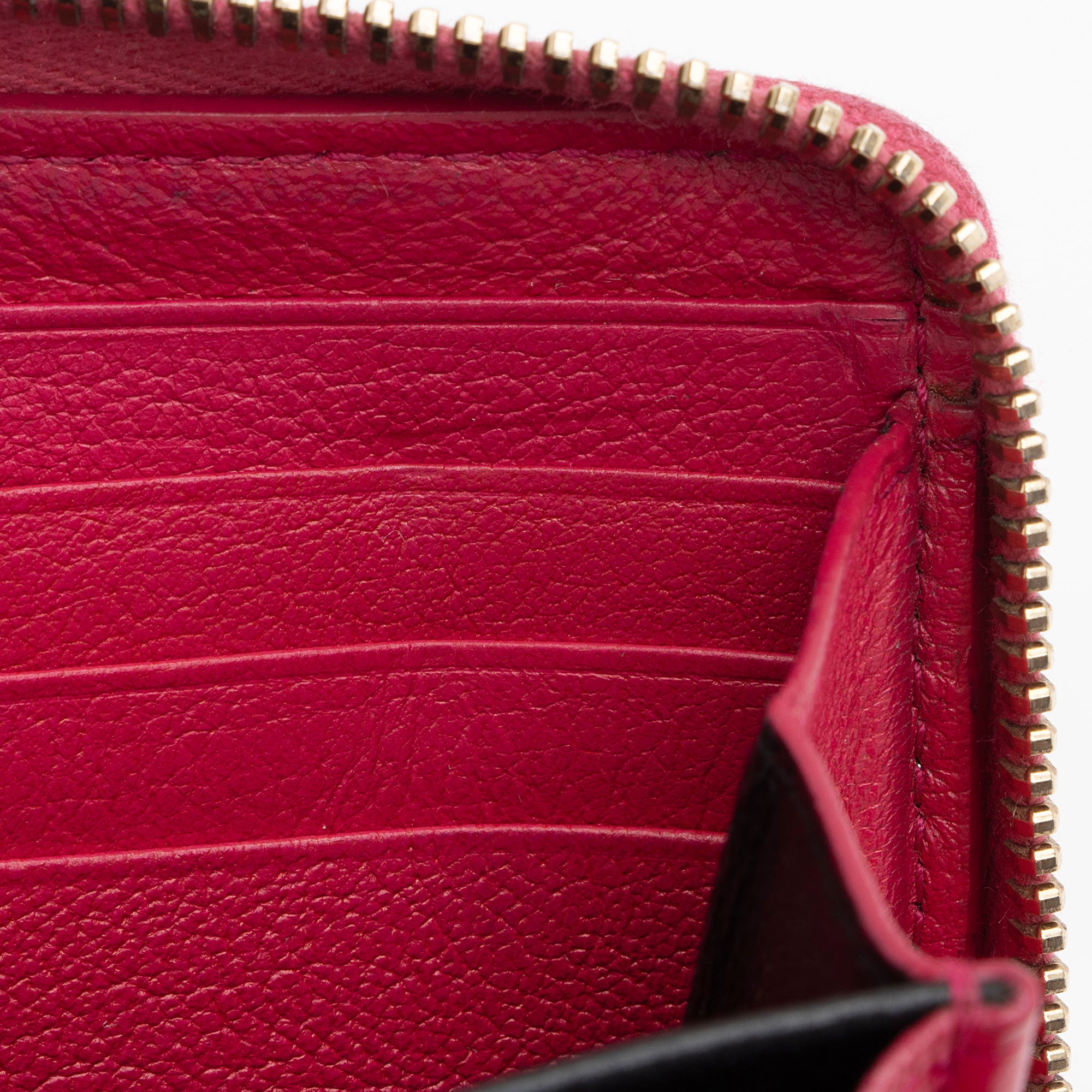 Saint Laurent Leather Monogram Belle du Jour Zip Around Wallet (SHF-agqKCo)