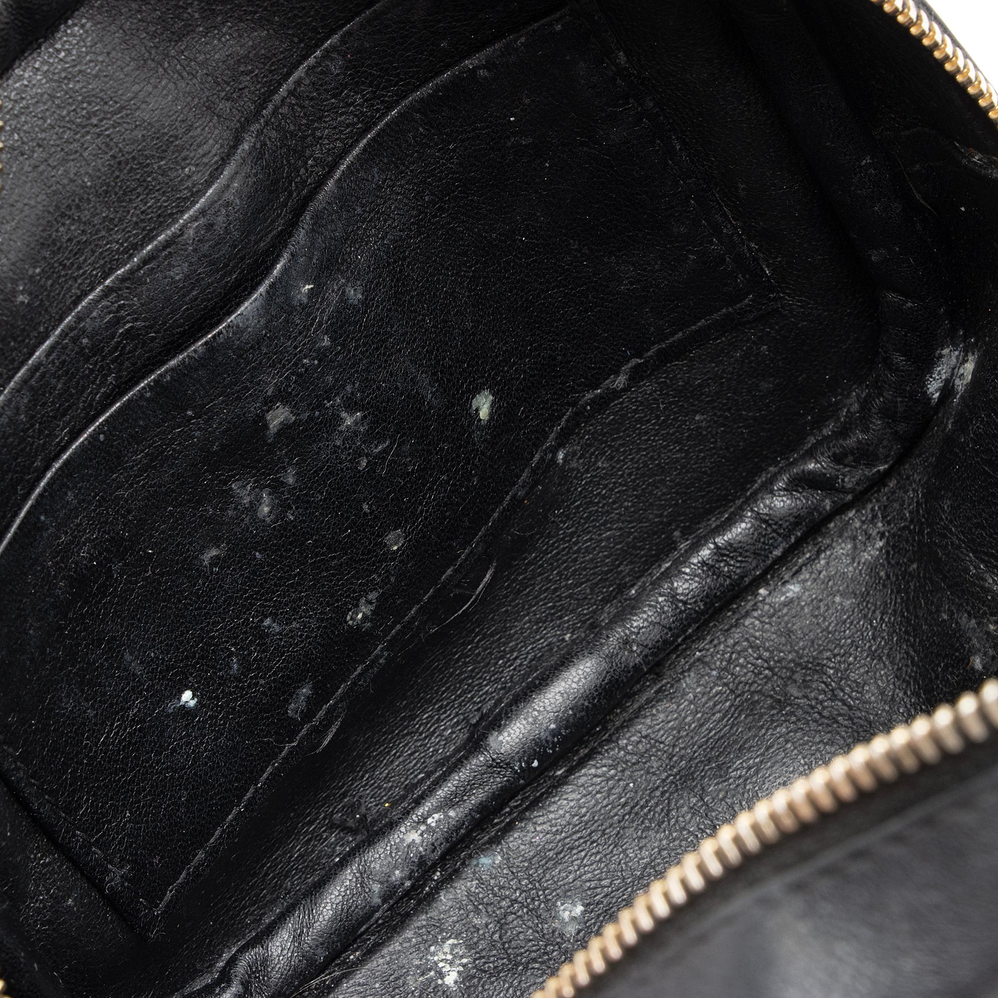 Saint Laurent Leather Monogram Blogger Bag (SHF-0bGOag)