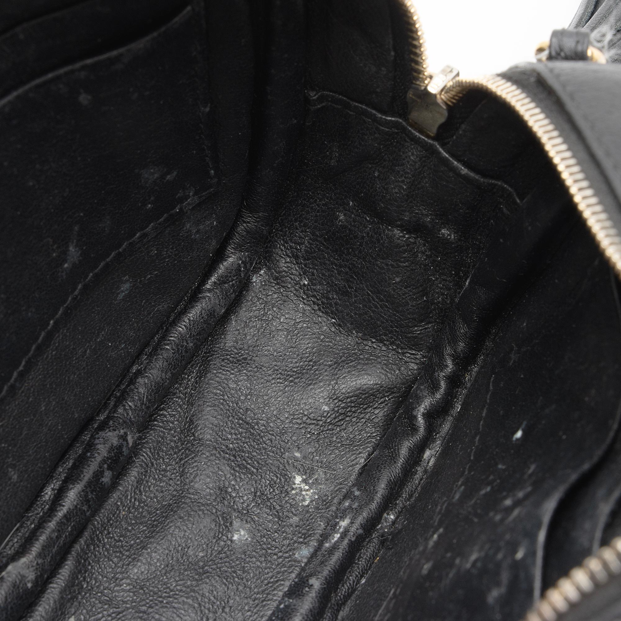 Saint Laurent Leather Monogram Blogger Bag (SHF-0bGOag)