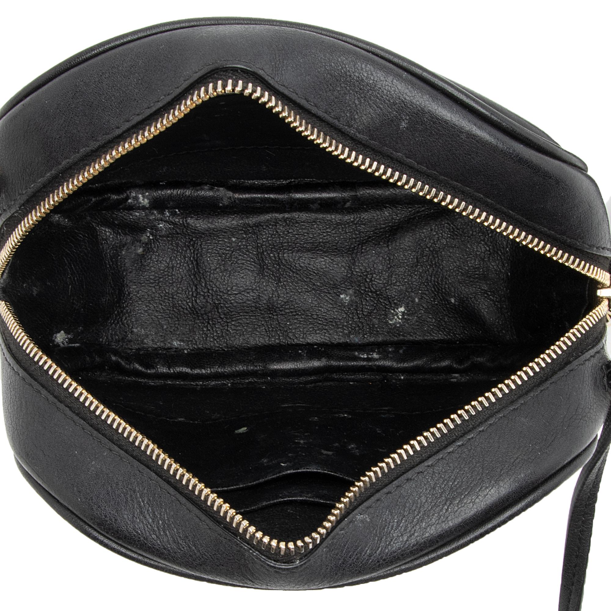 Saint Laurent Leather Monogram Blogger Bag (SHF-0bGOag)