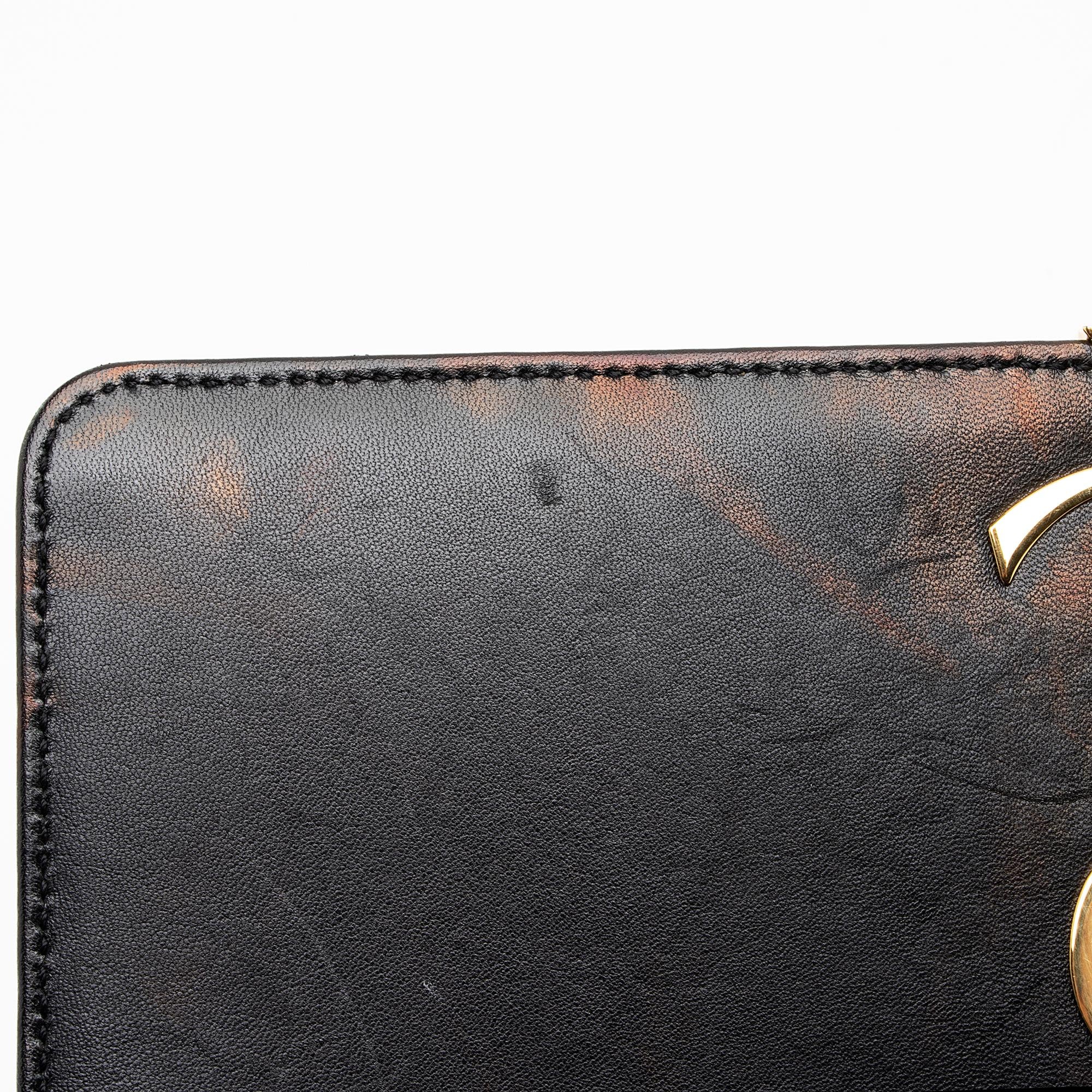 Saint Laurent Matalasse Patent Leather Monogram Vicky Large Shoulder Bag (SHF-zhdP3r)