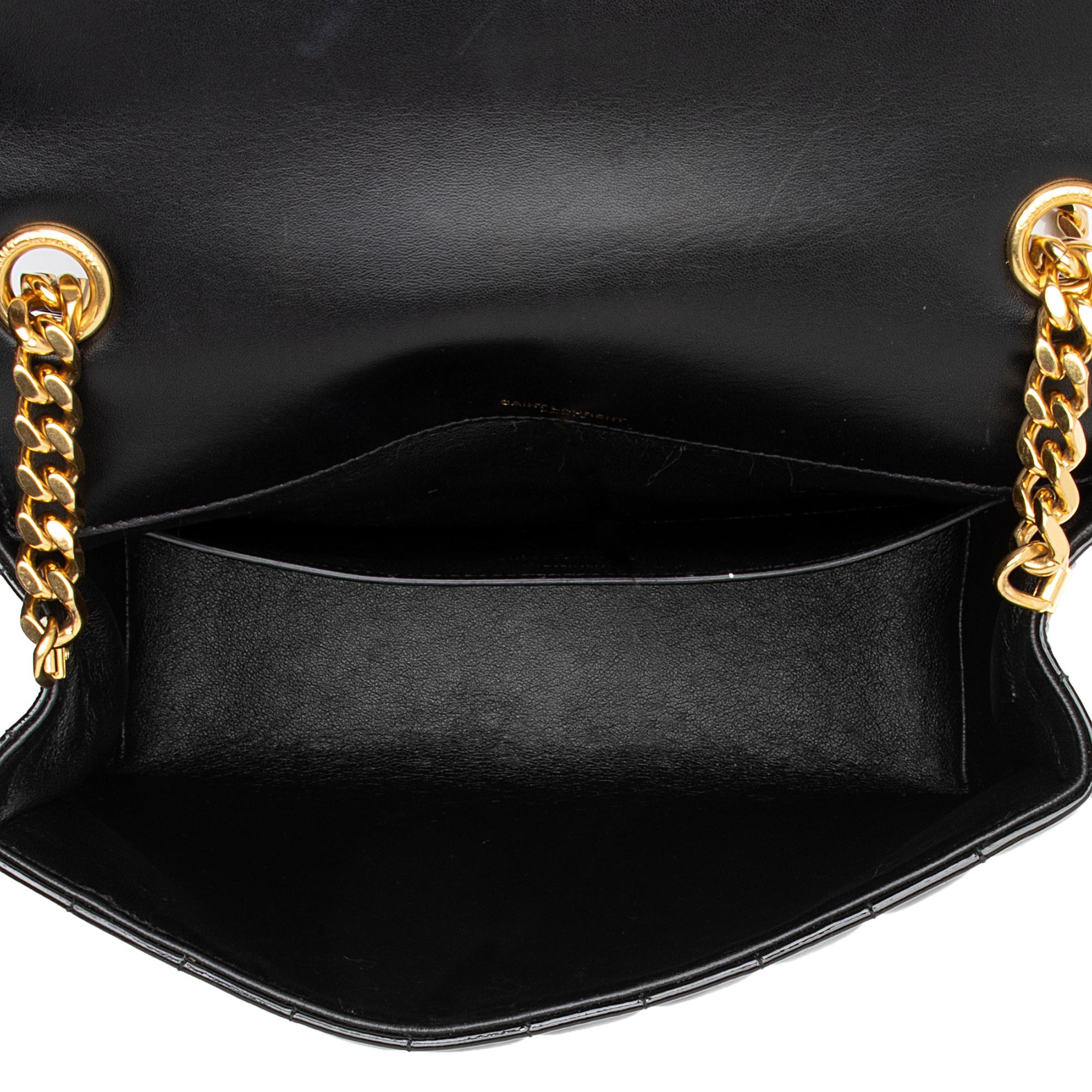 Saint Laurent Matalasse Patent Leather Monogram Vicky Large Shoulder Bag (SHF-zhdP3r)