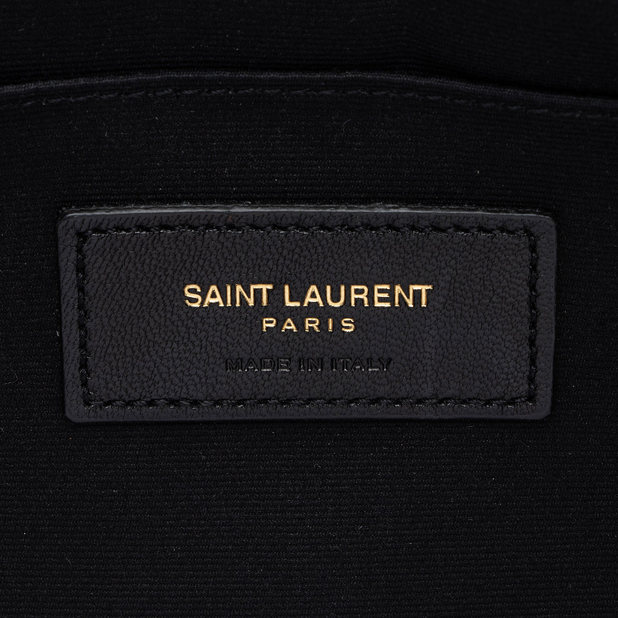 Saint Laurent Matelasse Calfskin Monogram Large Wristlet (SHF-J3F1B7)