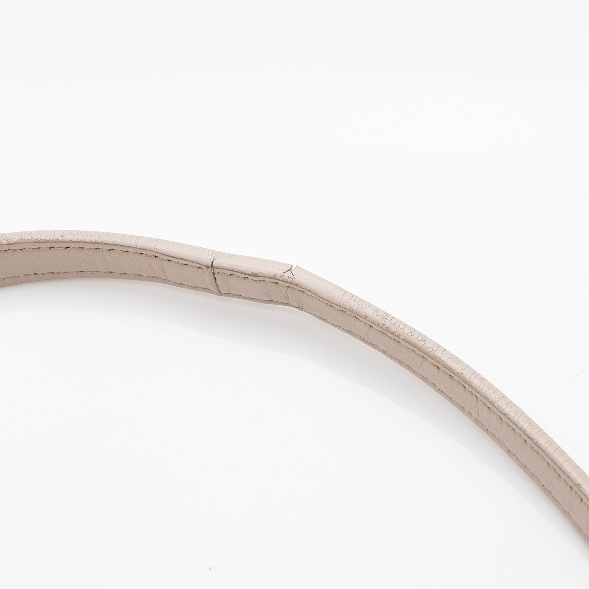 Saint Laurent Matelasse Calfskin Monogram Lou Camera Bag - FINAL SALE (SHF-pag728)