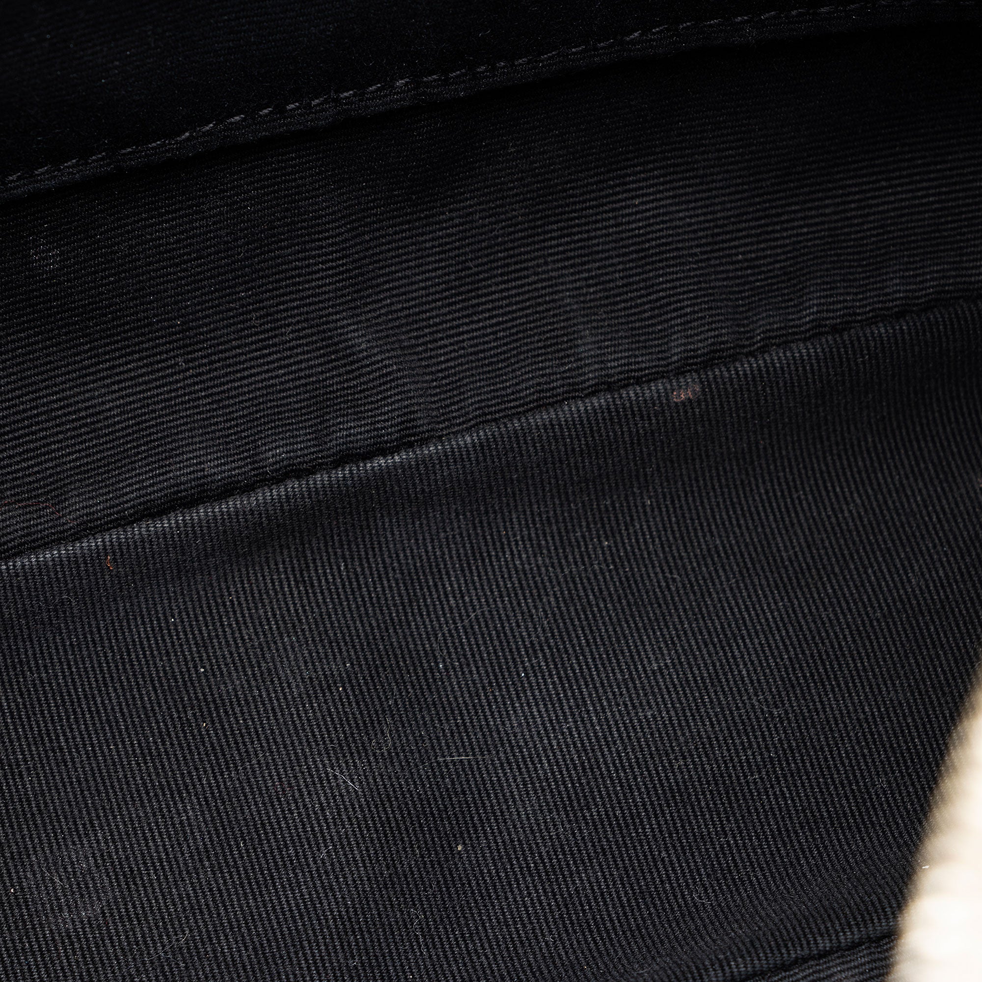 Saint Laurent Matelasse Calfskin Monogram Lou Camera Bag - FINAL SALE (SHF-pag728)